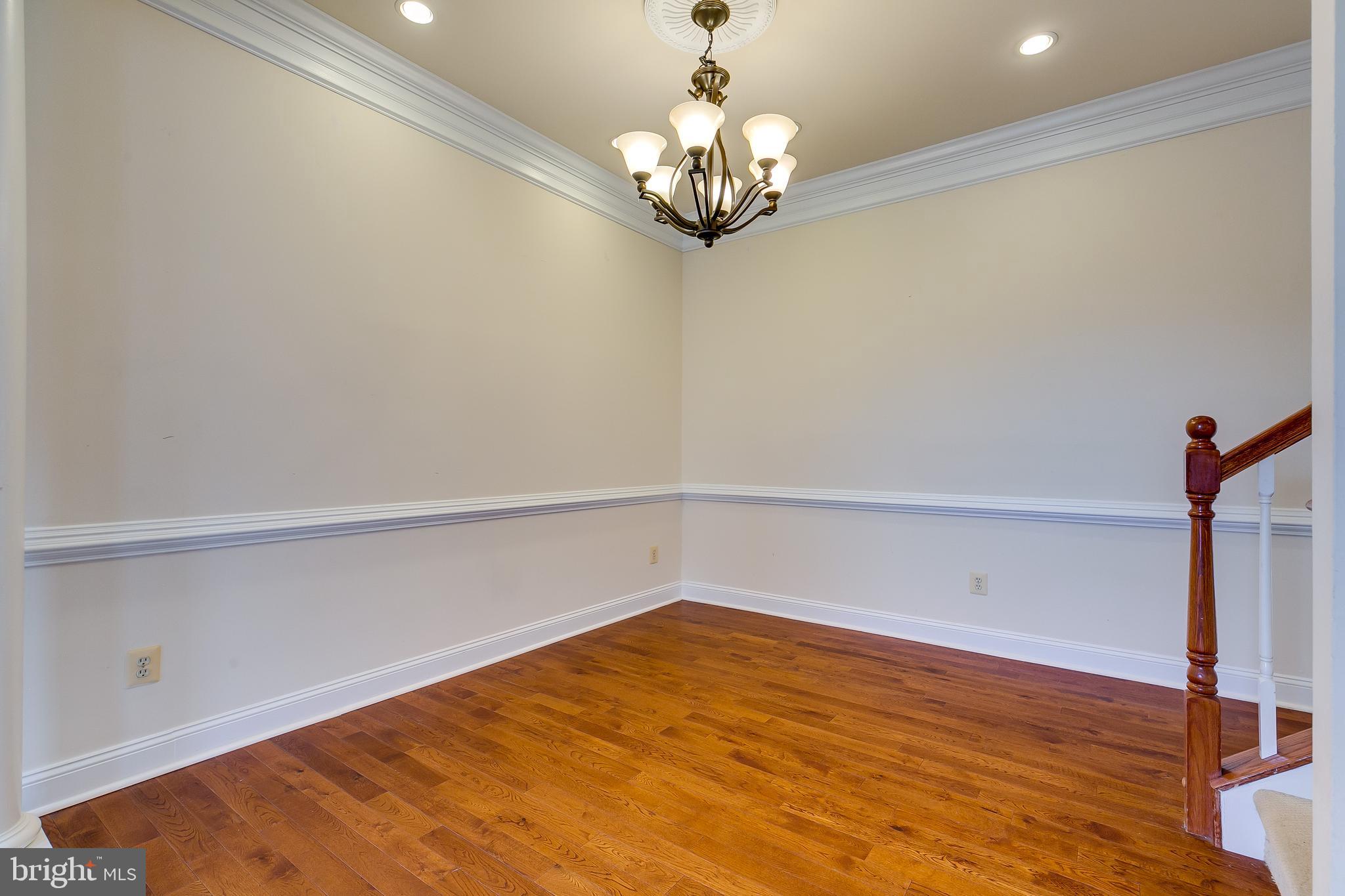 Real estate listing preview #19