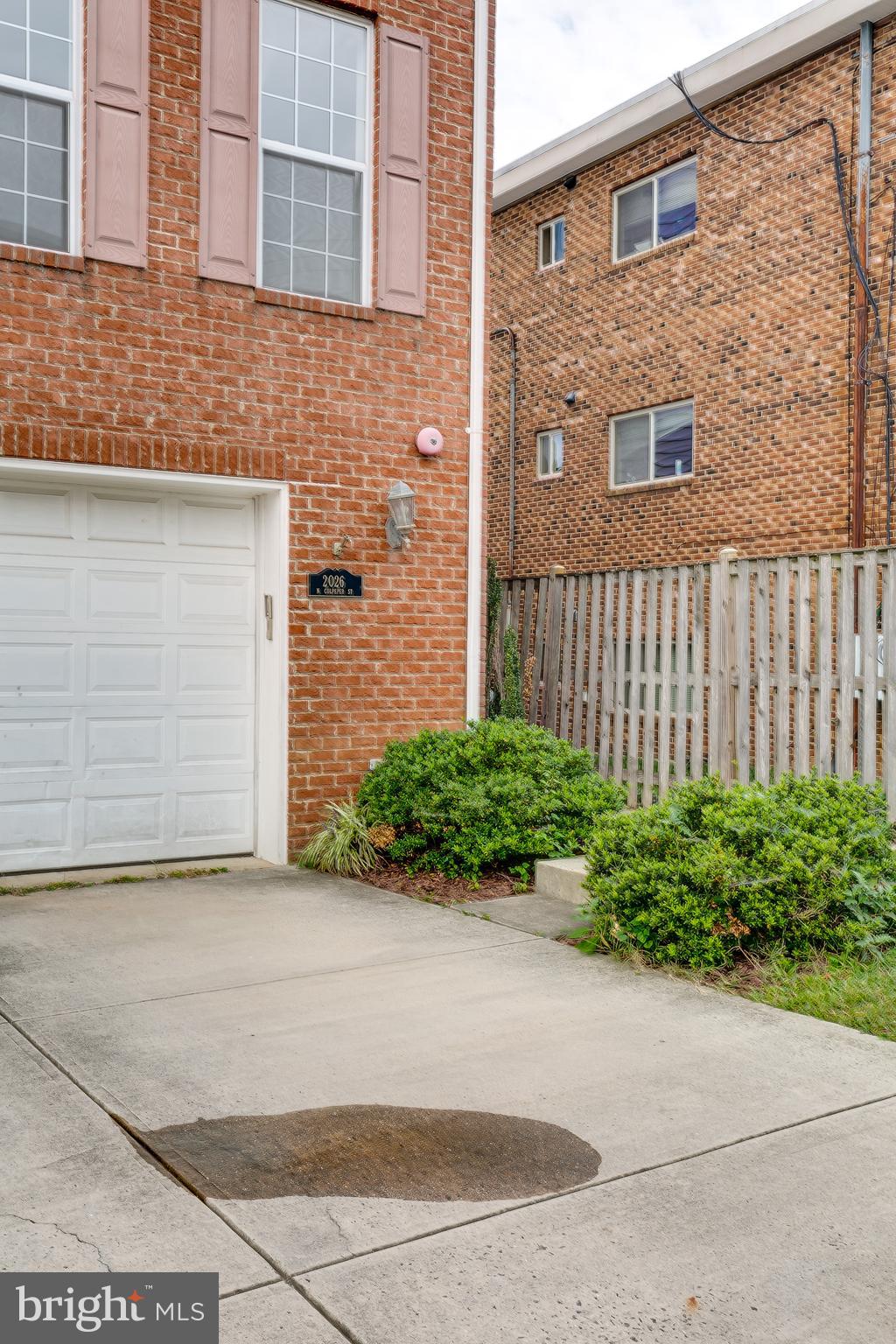 Real estate listing preview #4