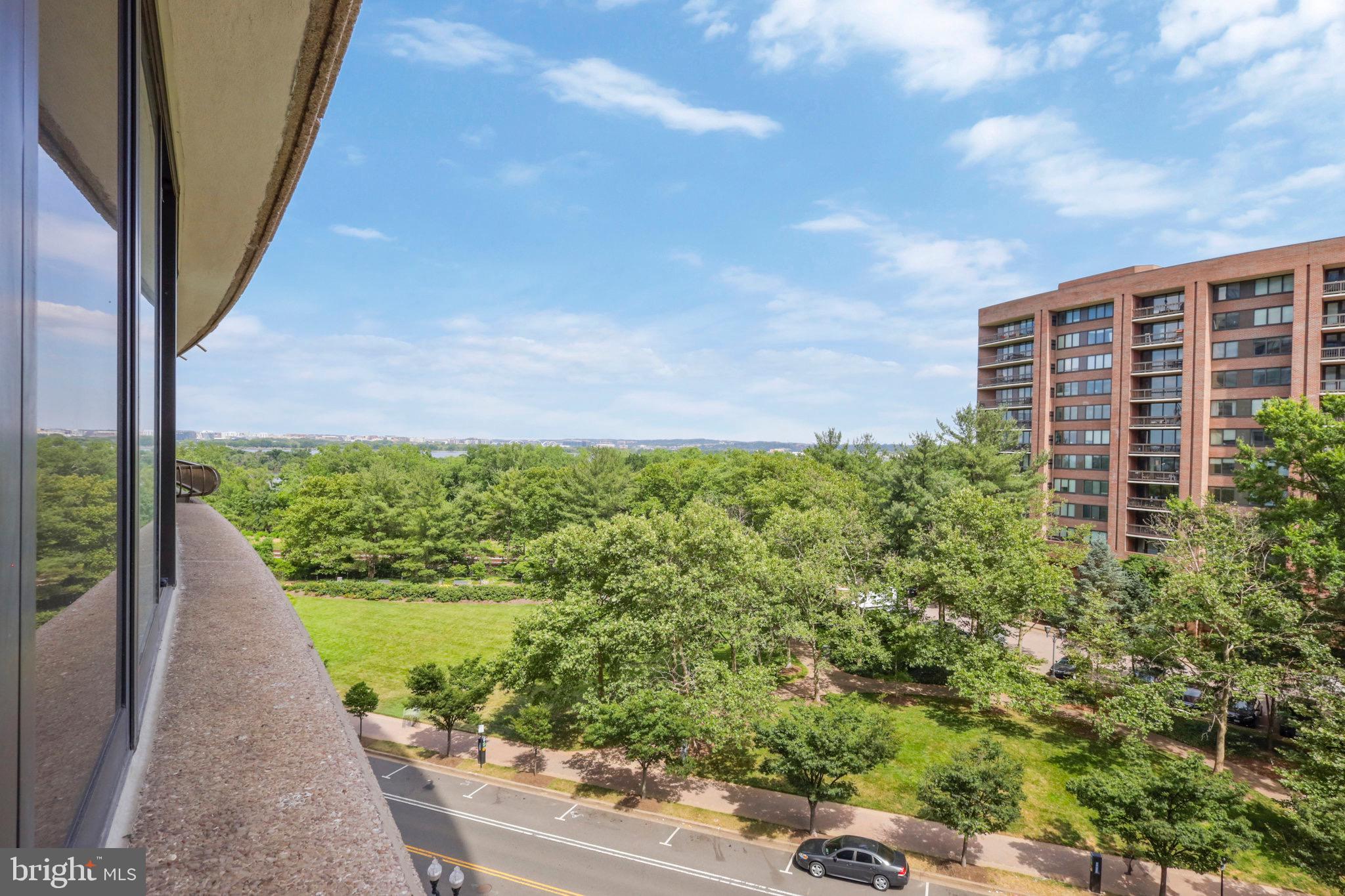 Real estate listing preview #1