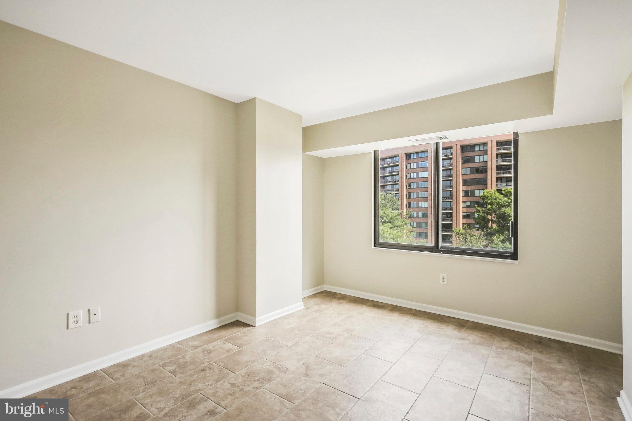 Real estate listing preview #23