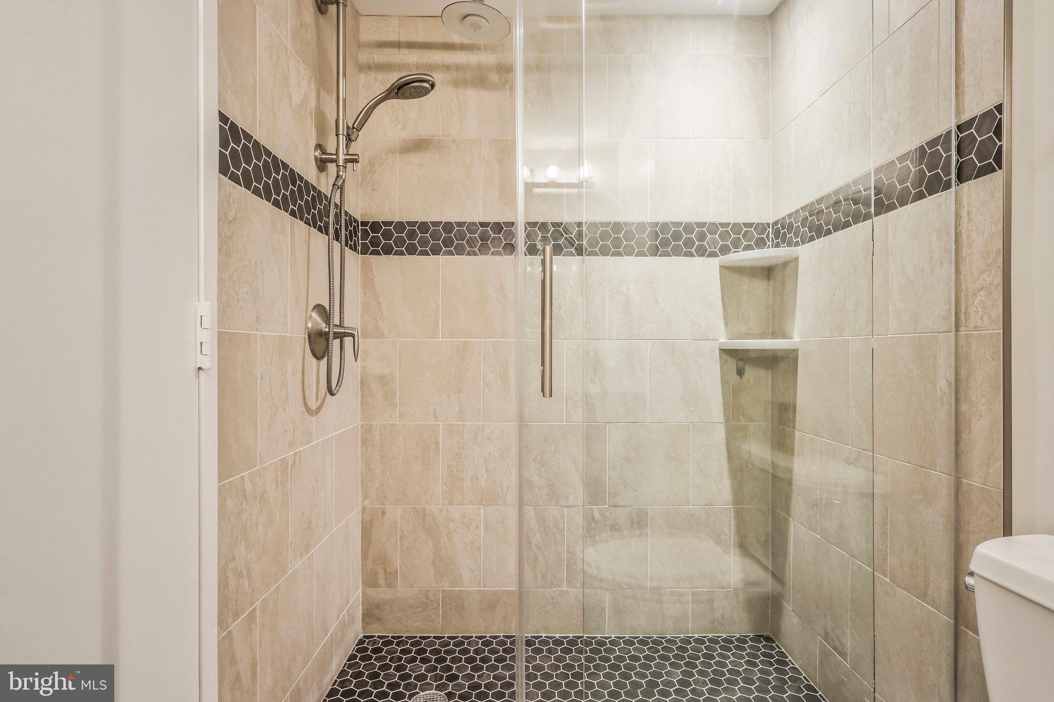 Real estate listing preview #21