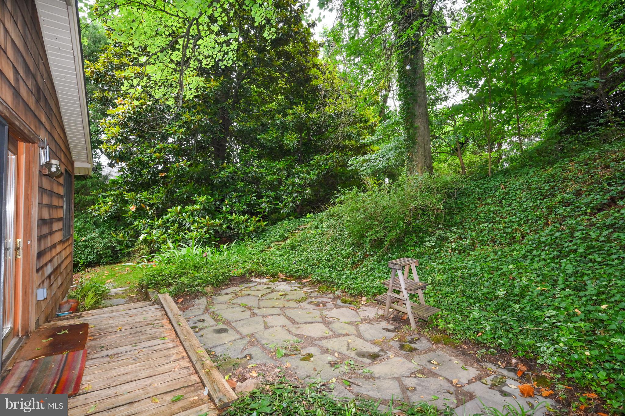 Real estate listing preview #7