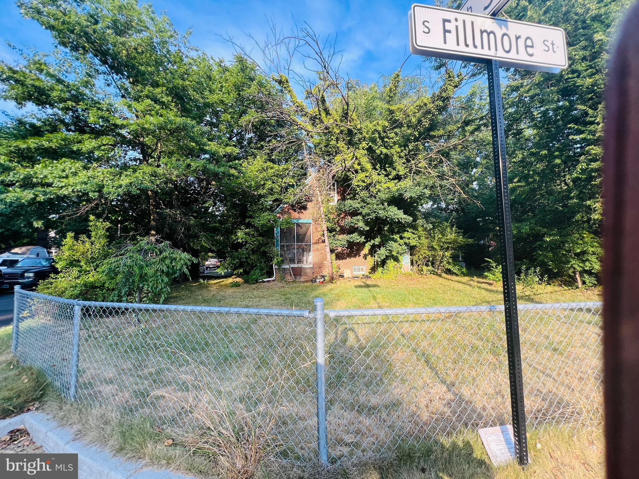 Real estate listing preview #7