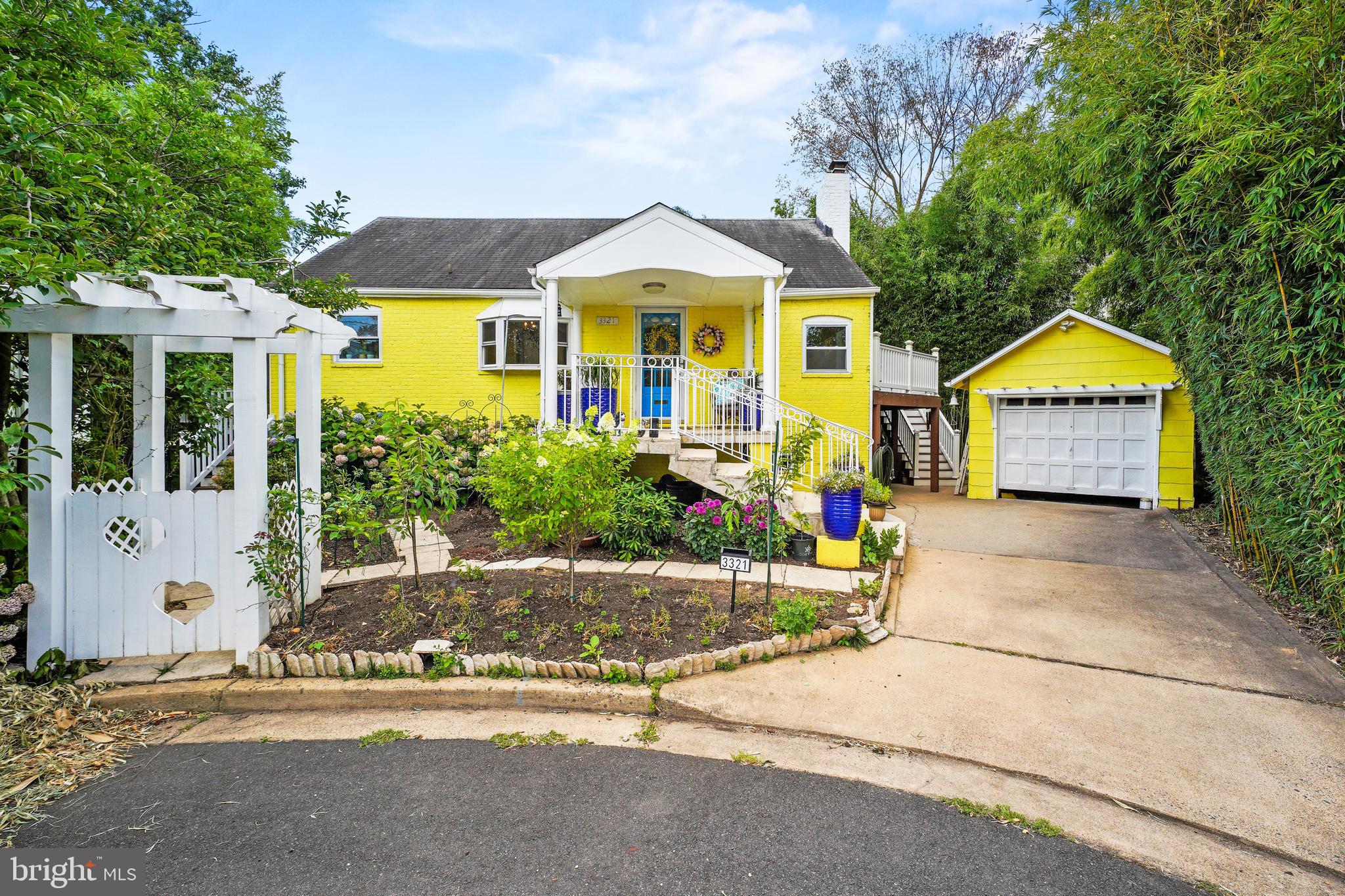 Real estate listing preview #26