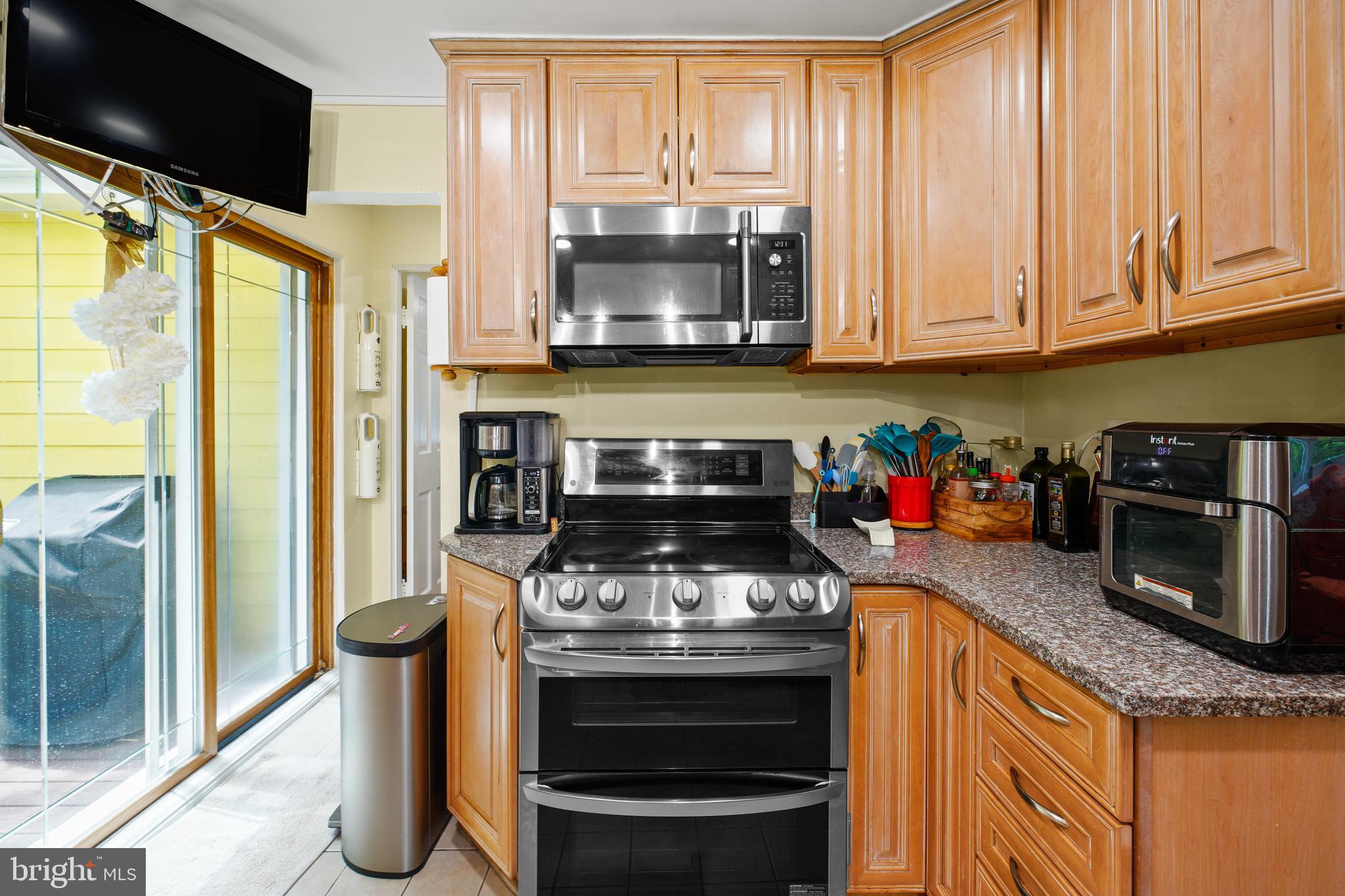 Real estate listing preview #34