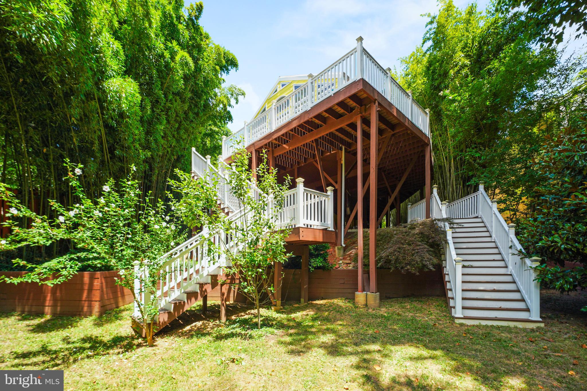 Real estate listing preview #6