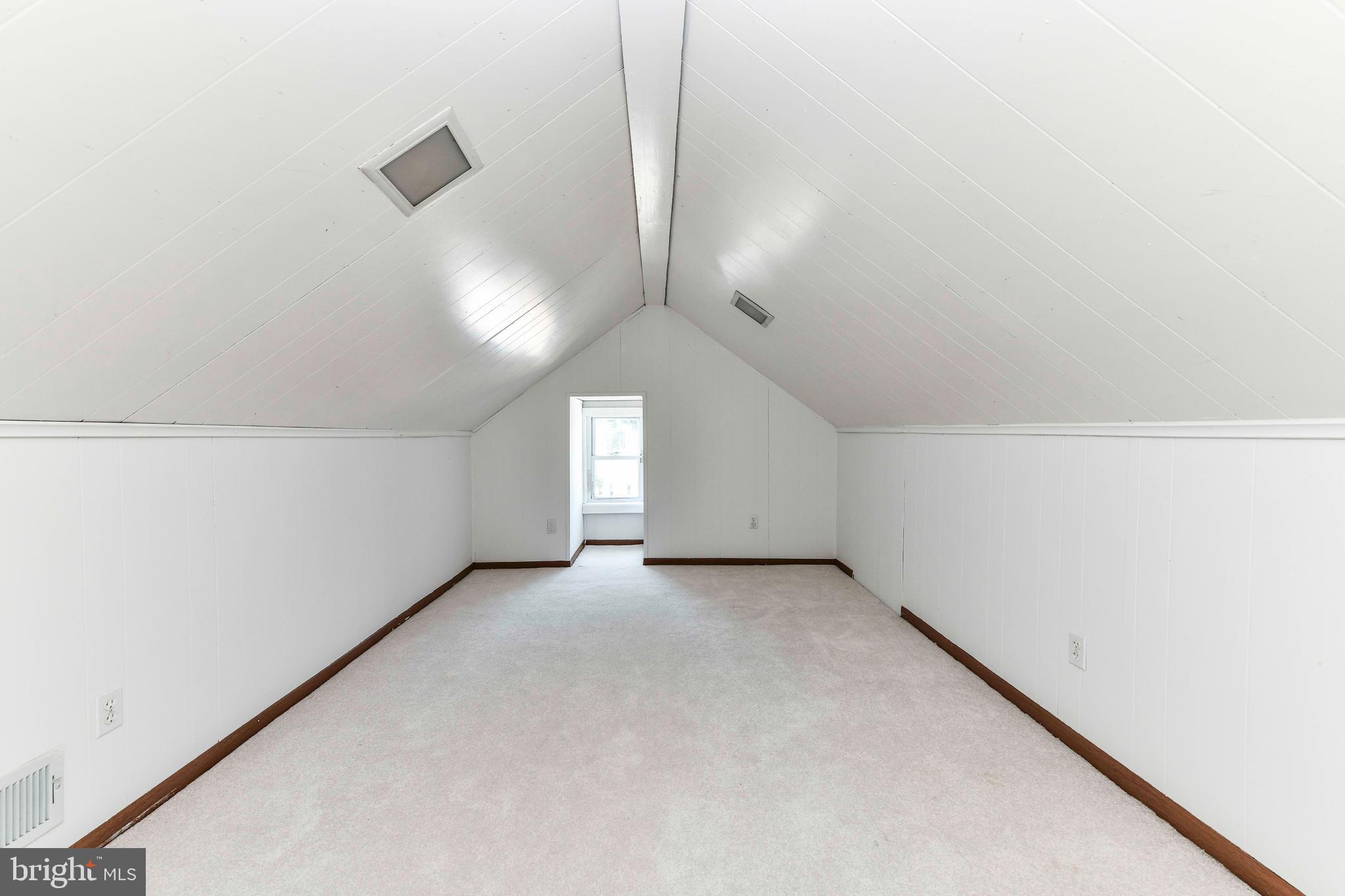 Real estate listing preview #22