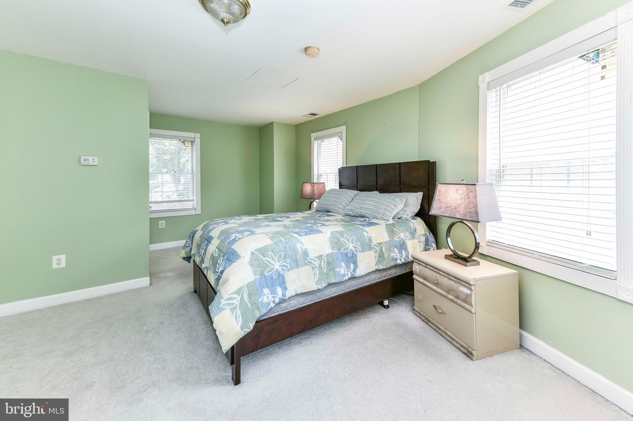 Real estate listing preview #15