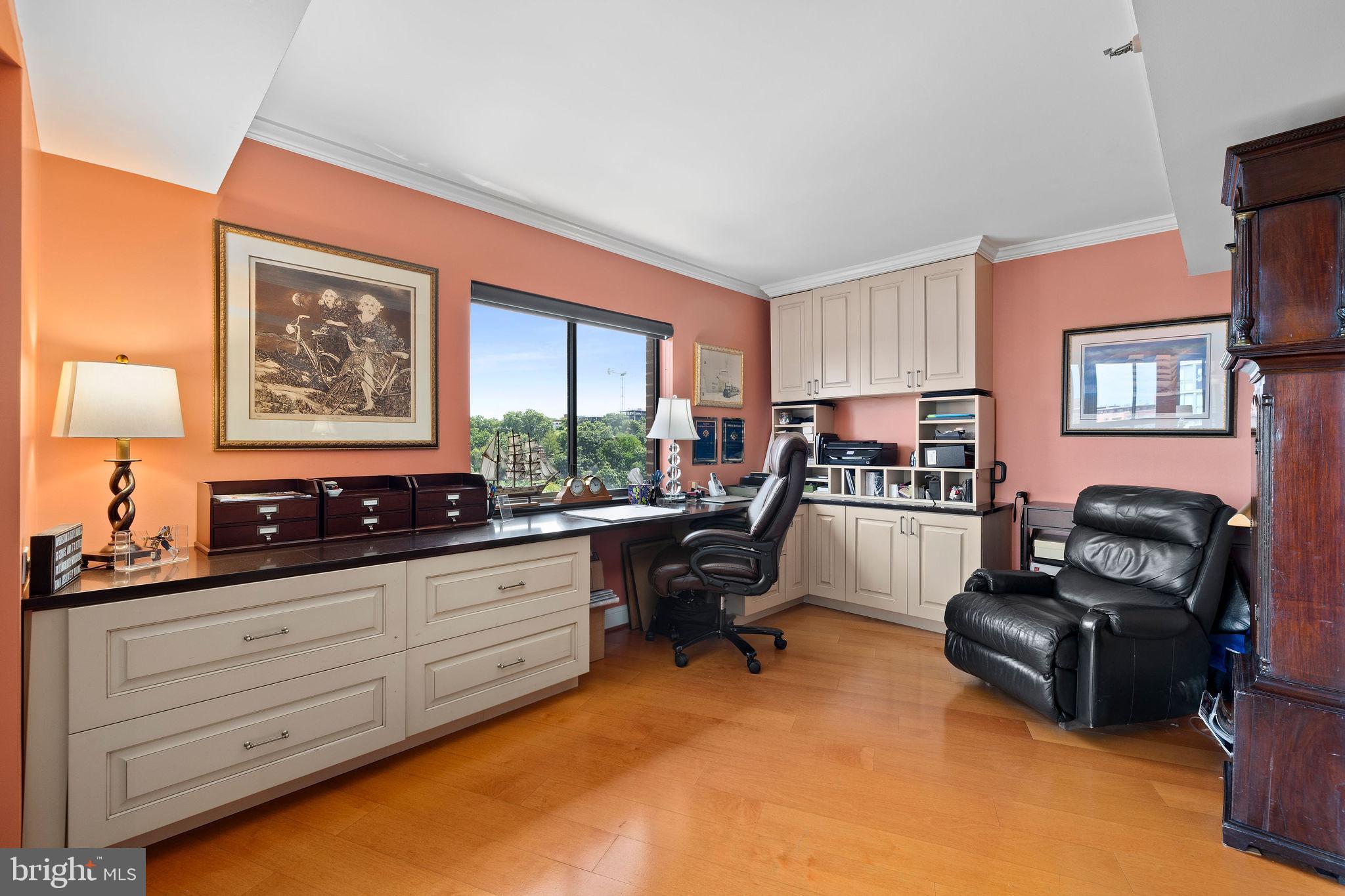 Real estate listing preview #10