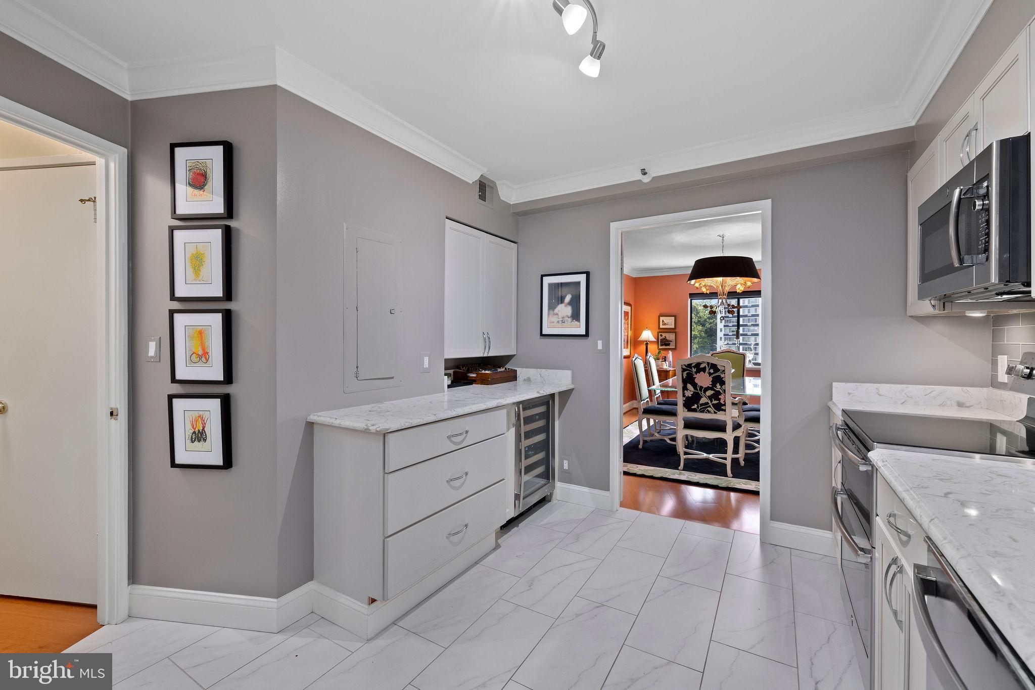 Real estate listing preview #24