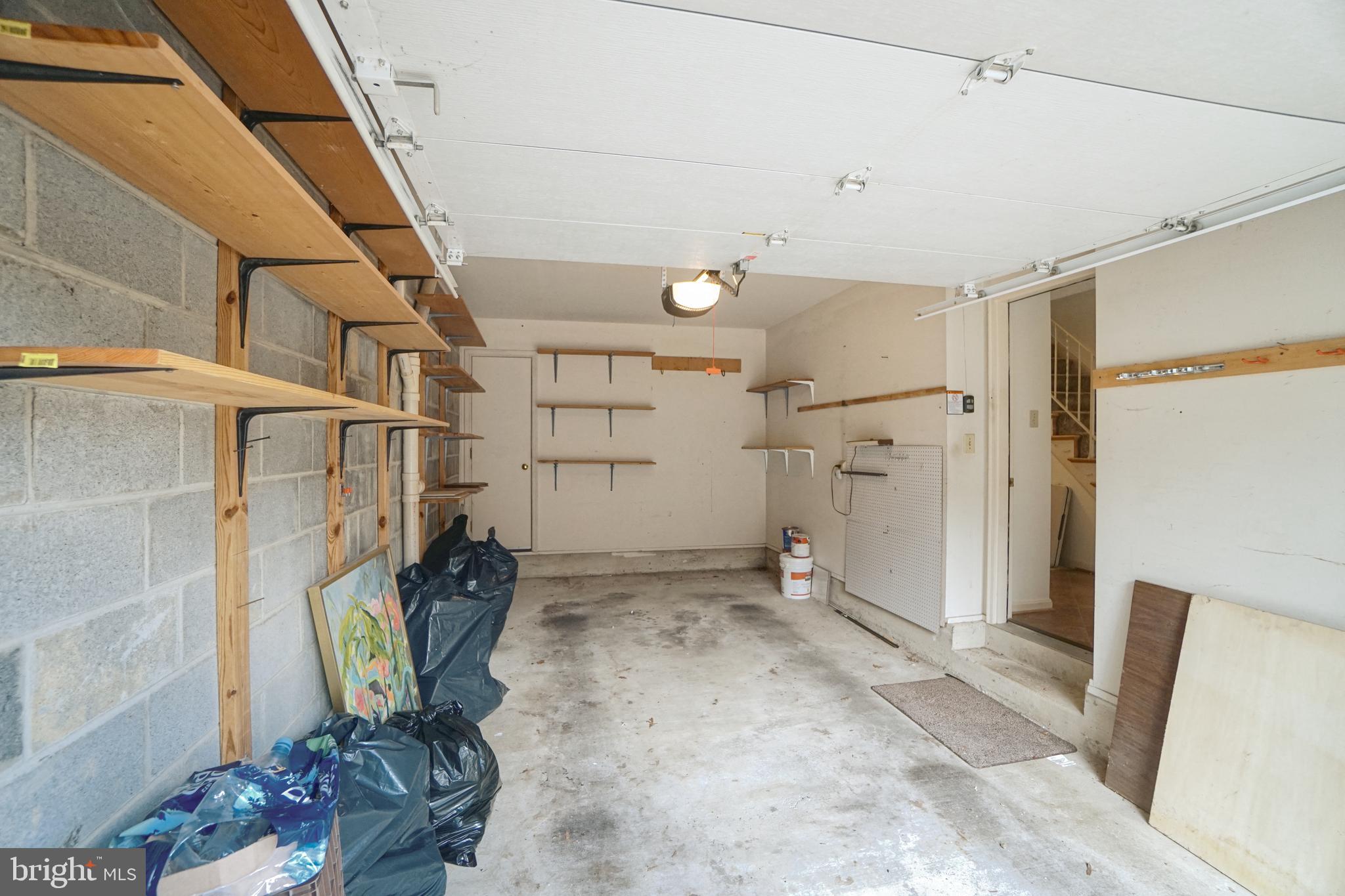 Real estate listing preview #16