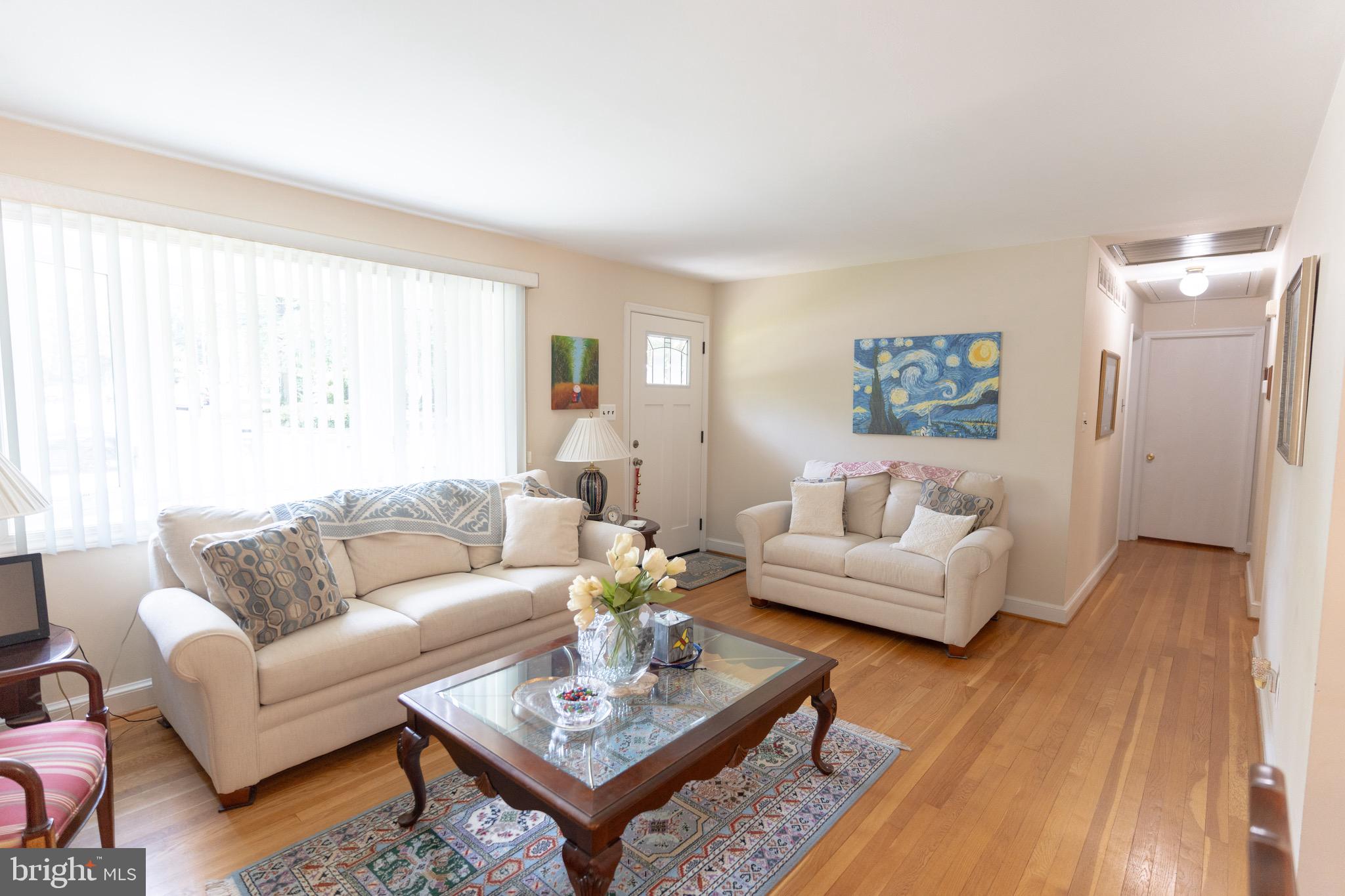 Real estate listing preview #5