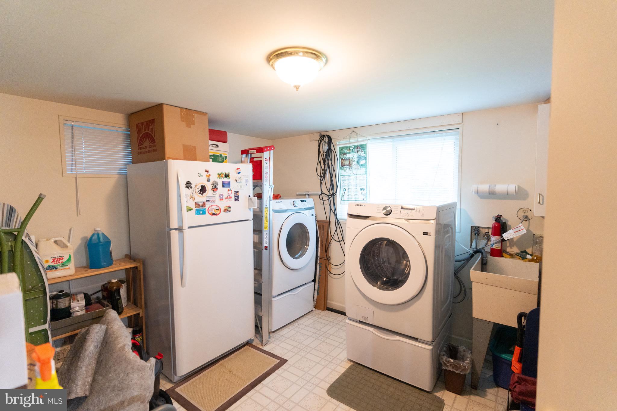 Real estate listing preview #16