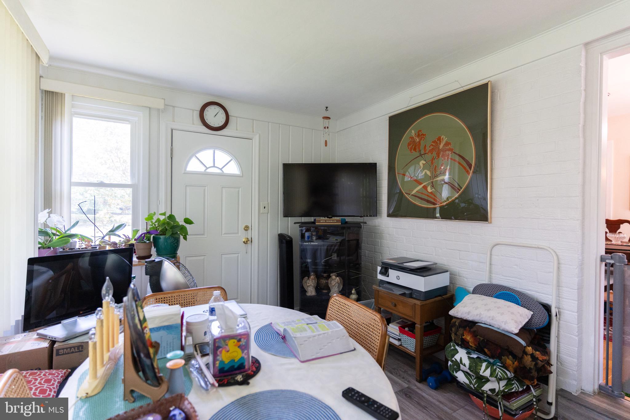 Real estate listing preview #11