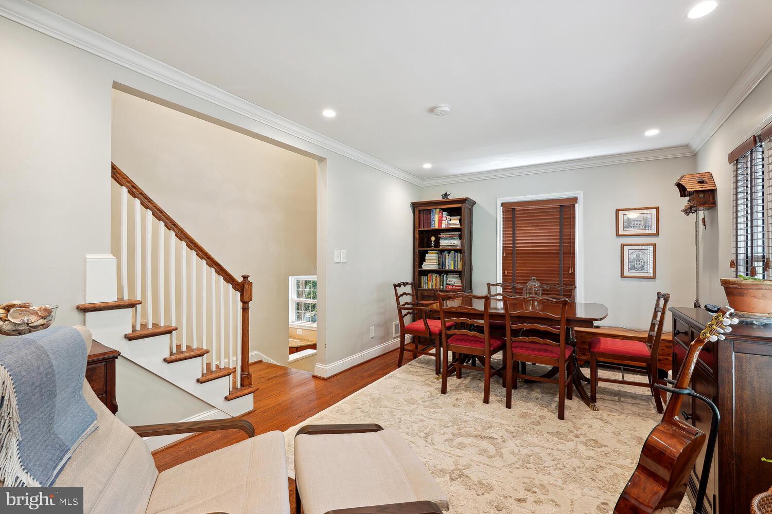 Real estate listing preview #11