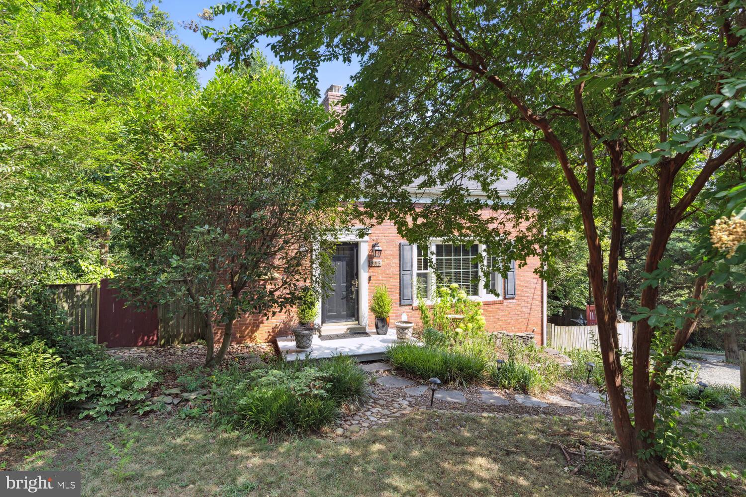 Real estate listing preview #20