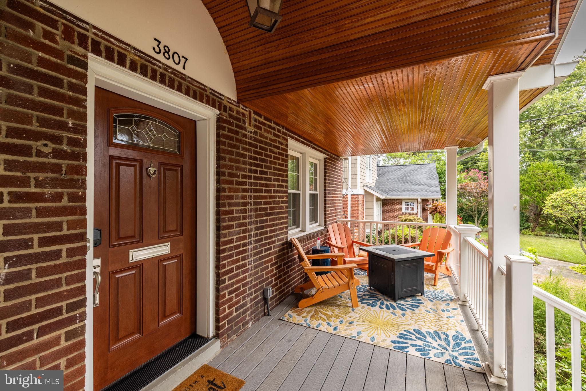 Real estate listing preview #2