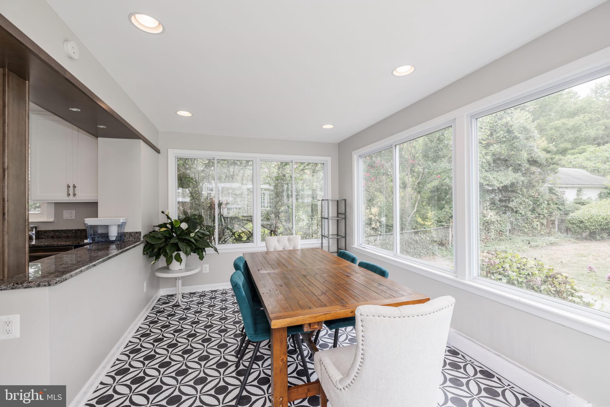 Real estate listing preview #14