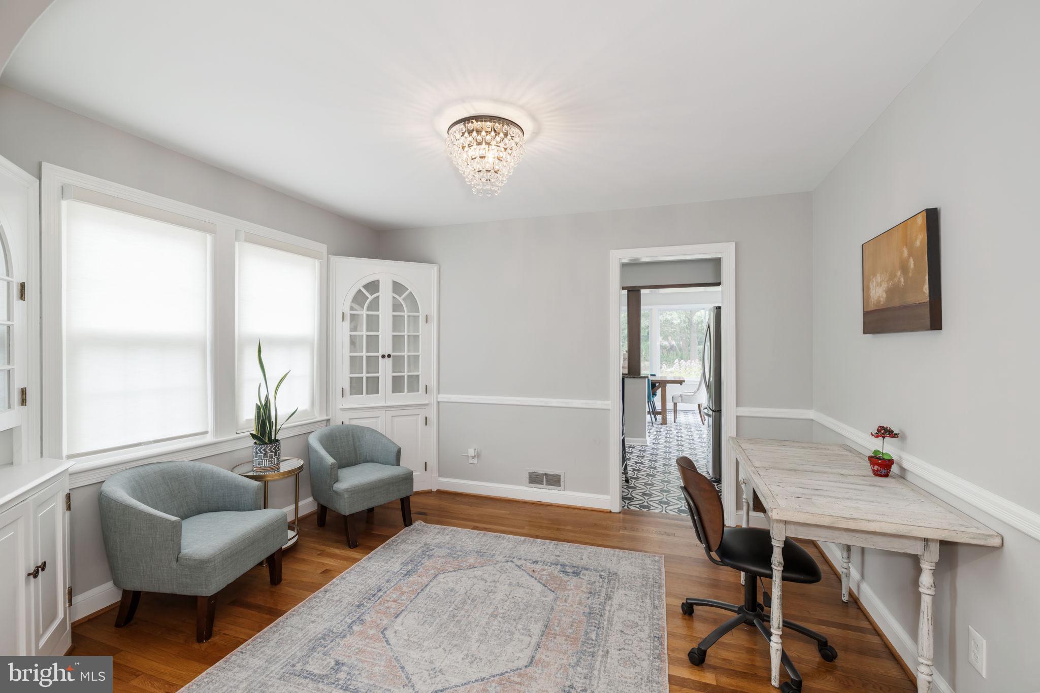 Real estate listing preview #8