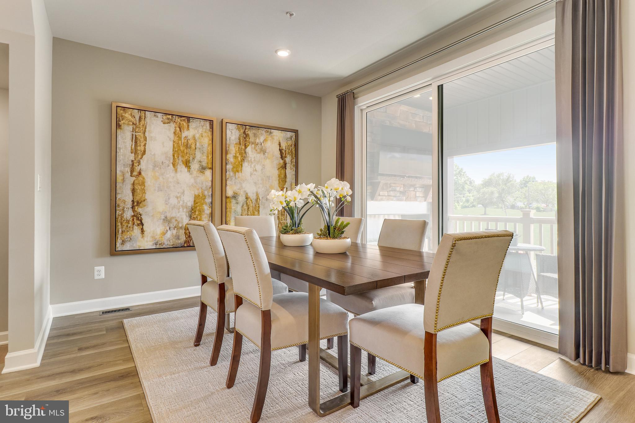 Real estate listing preview #3