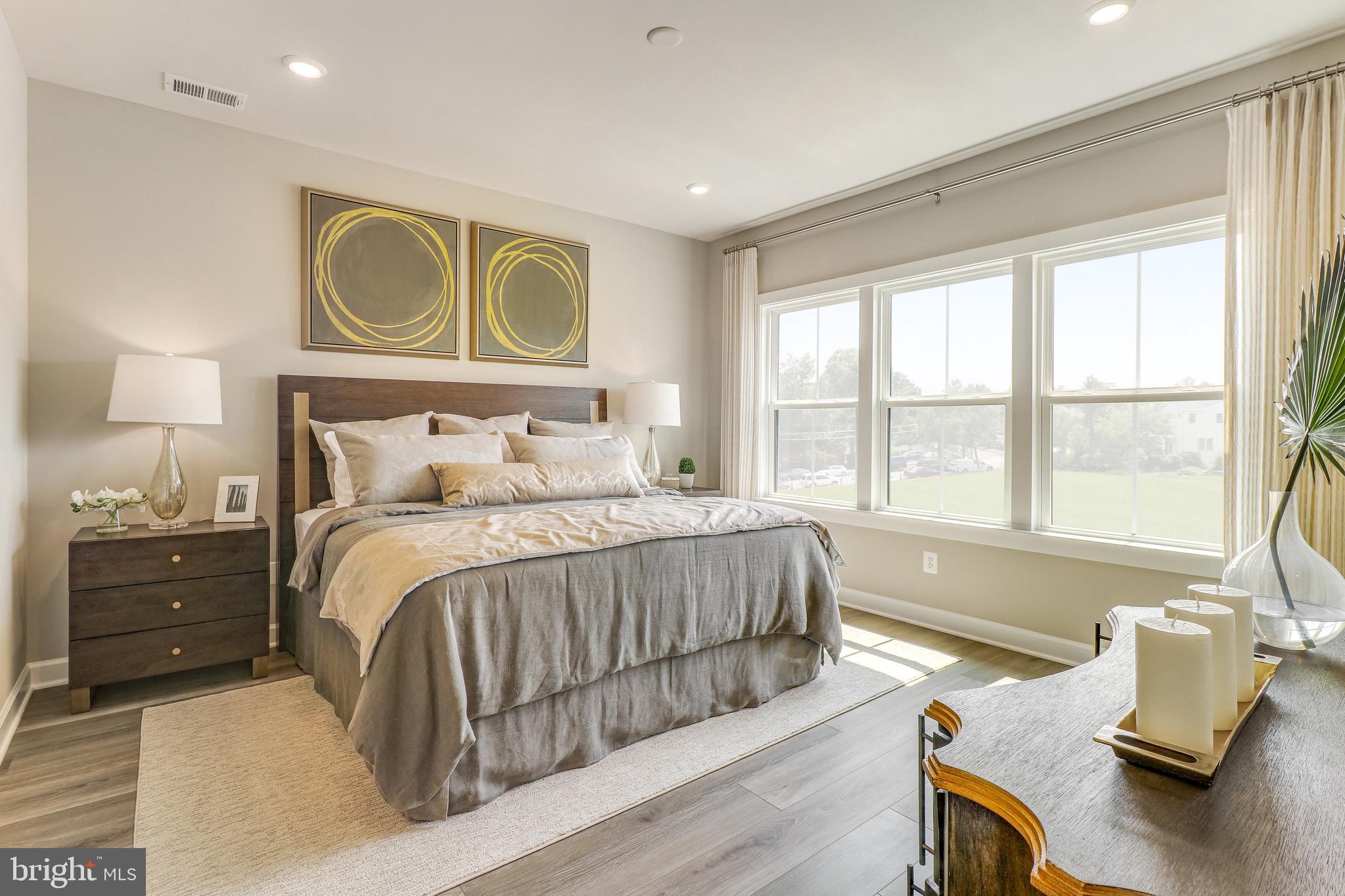 Real estate listing preview #4