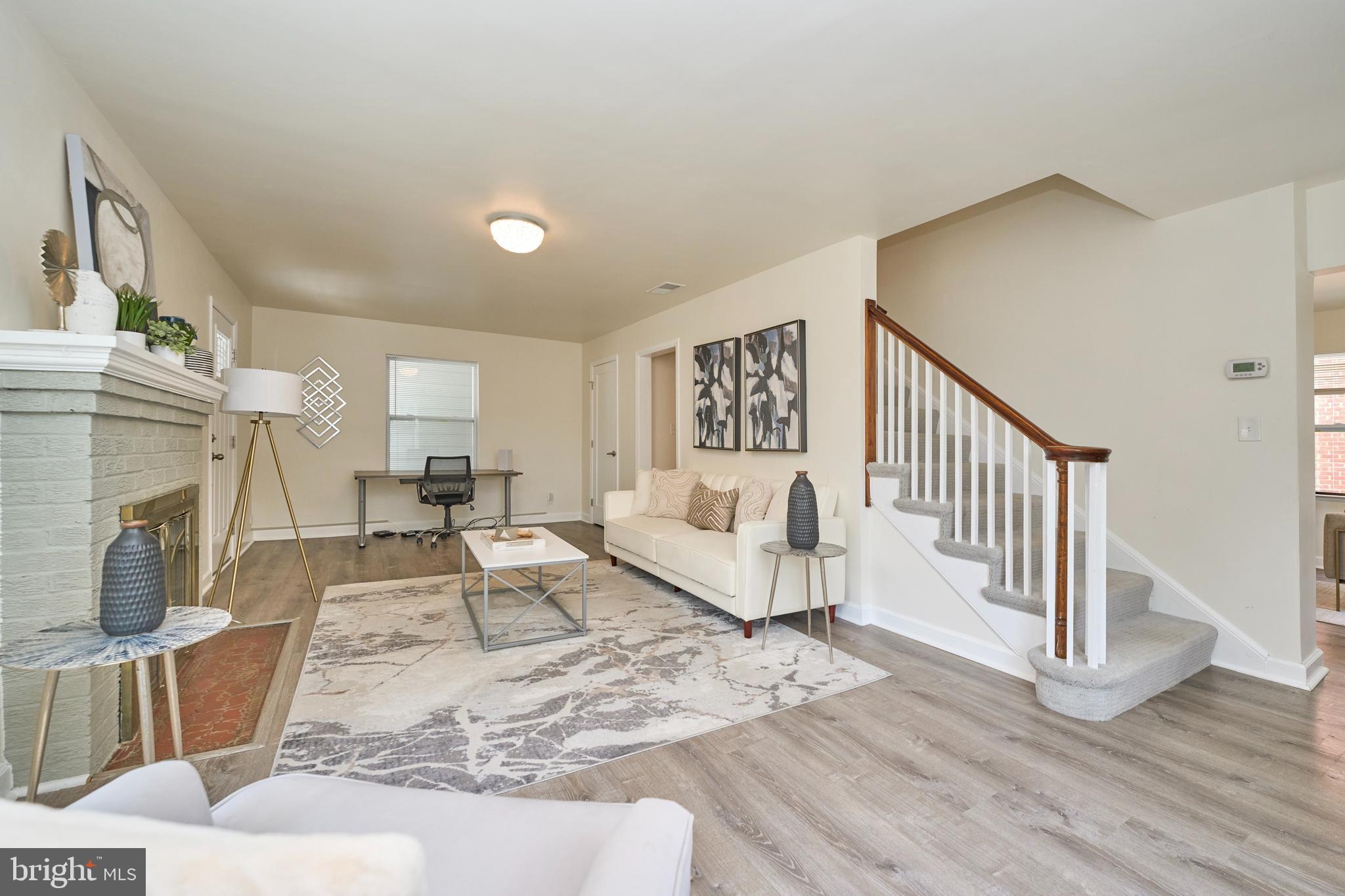 Real estate listing preview #6