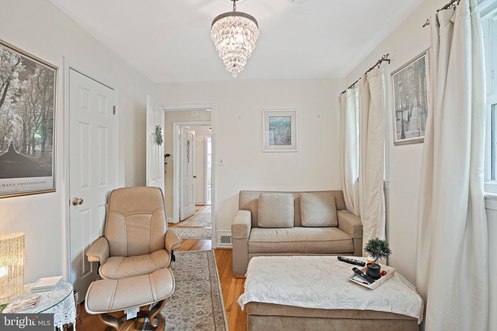 Real estate listing preview #16