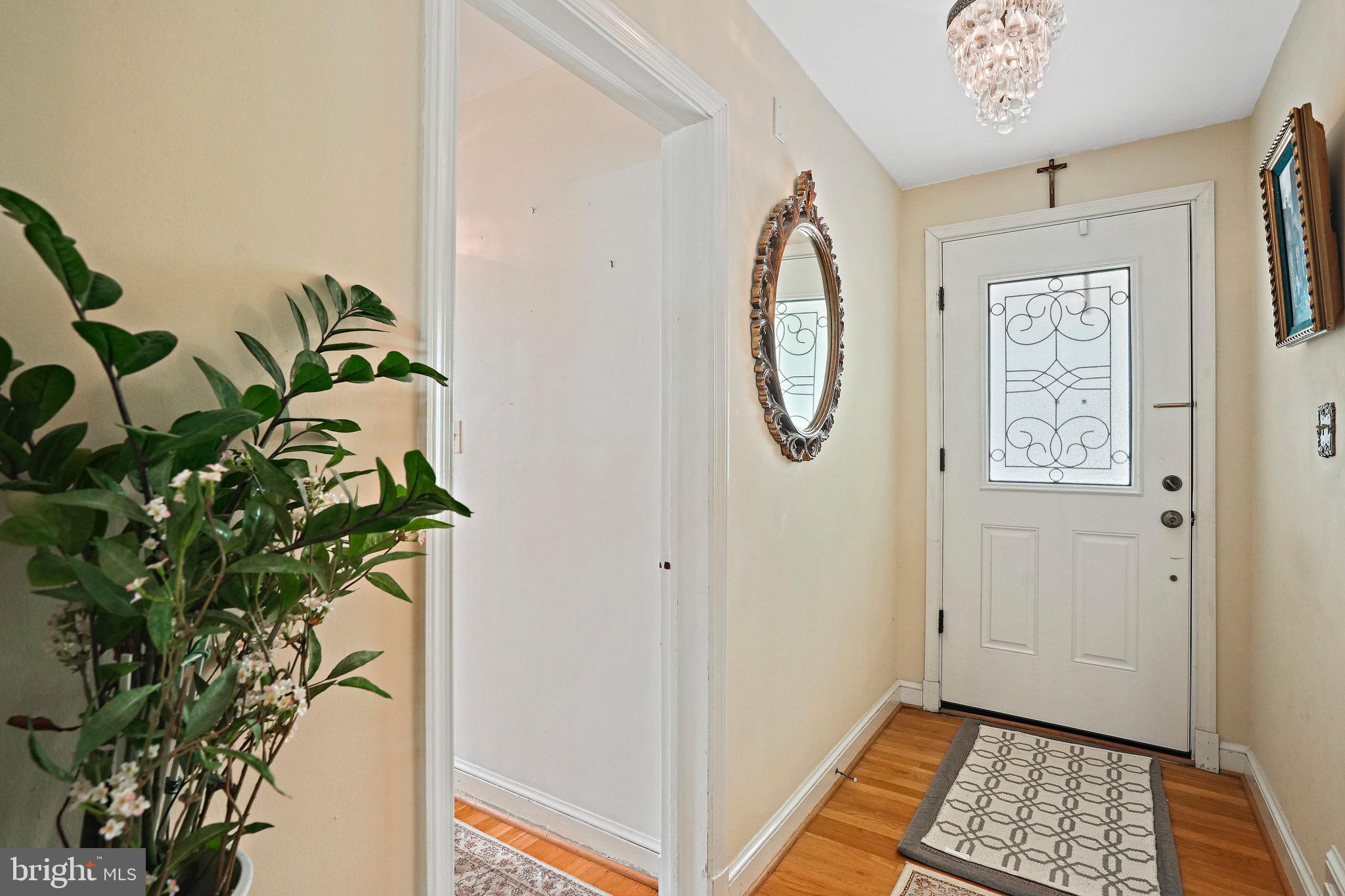 Real estate listing preview #13