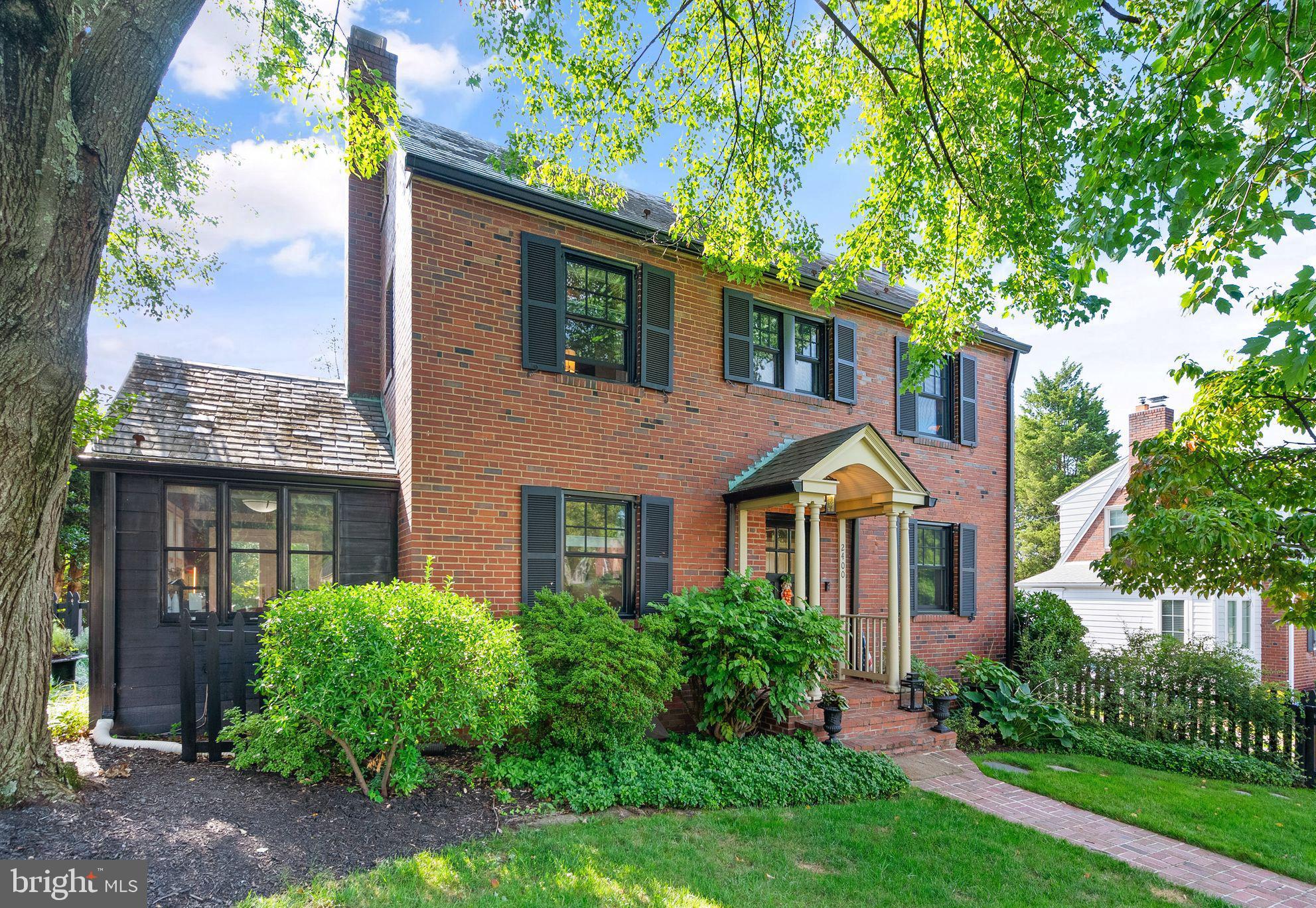 Real estate listing preview #1