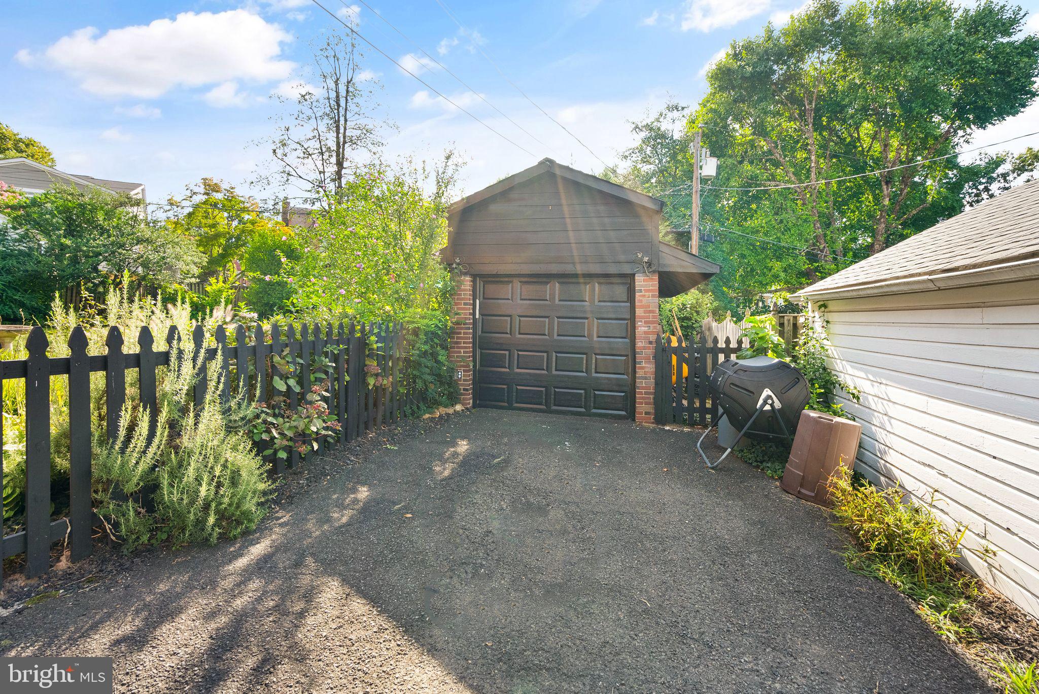 Real estate listing preview #37