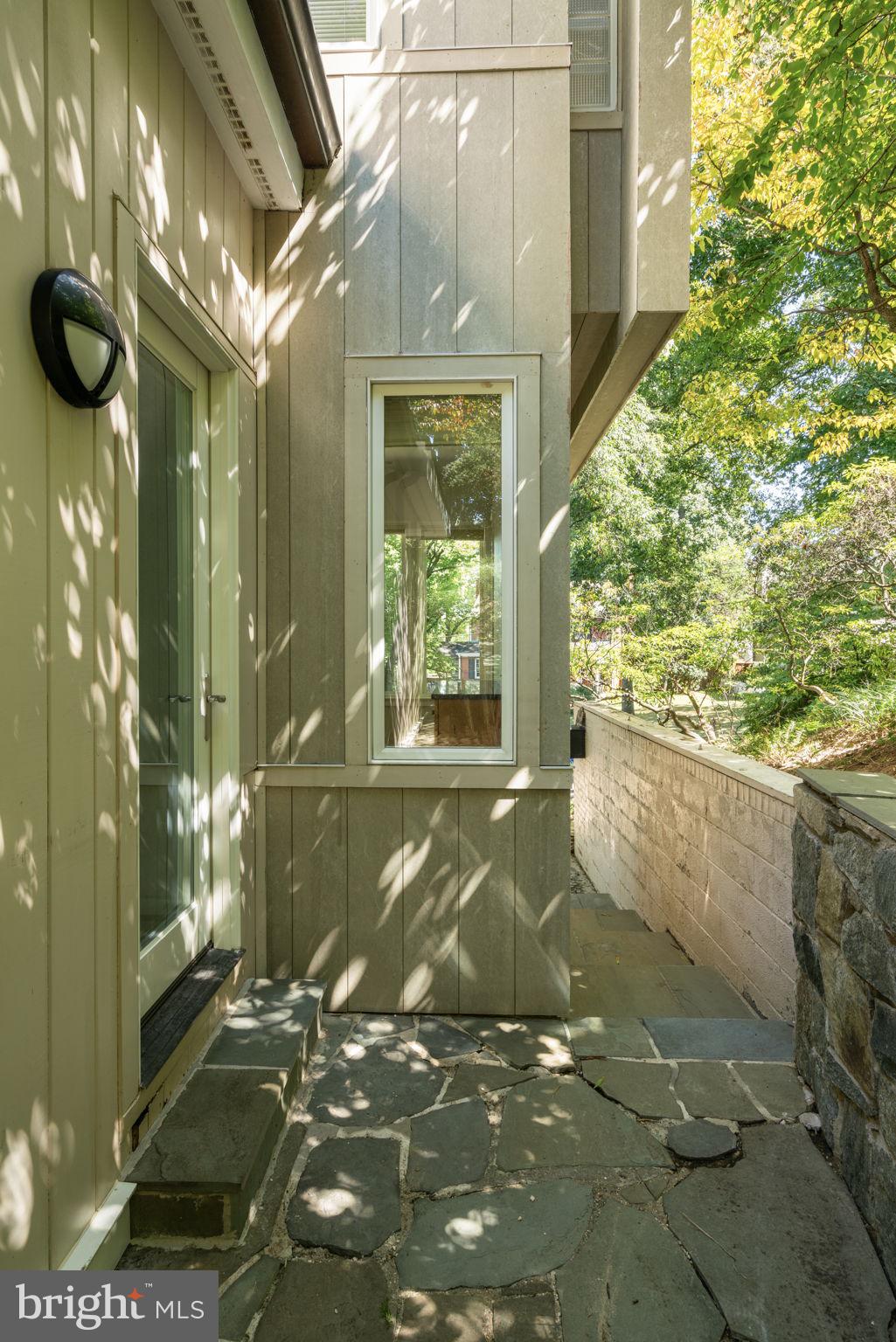 Real estate listing preview #37