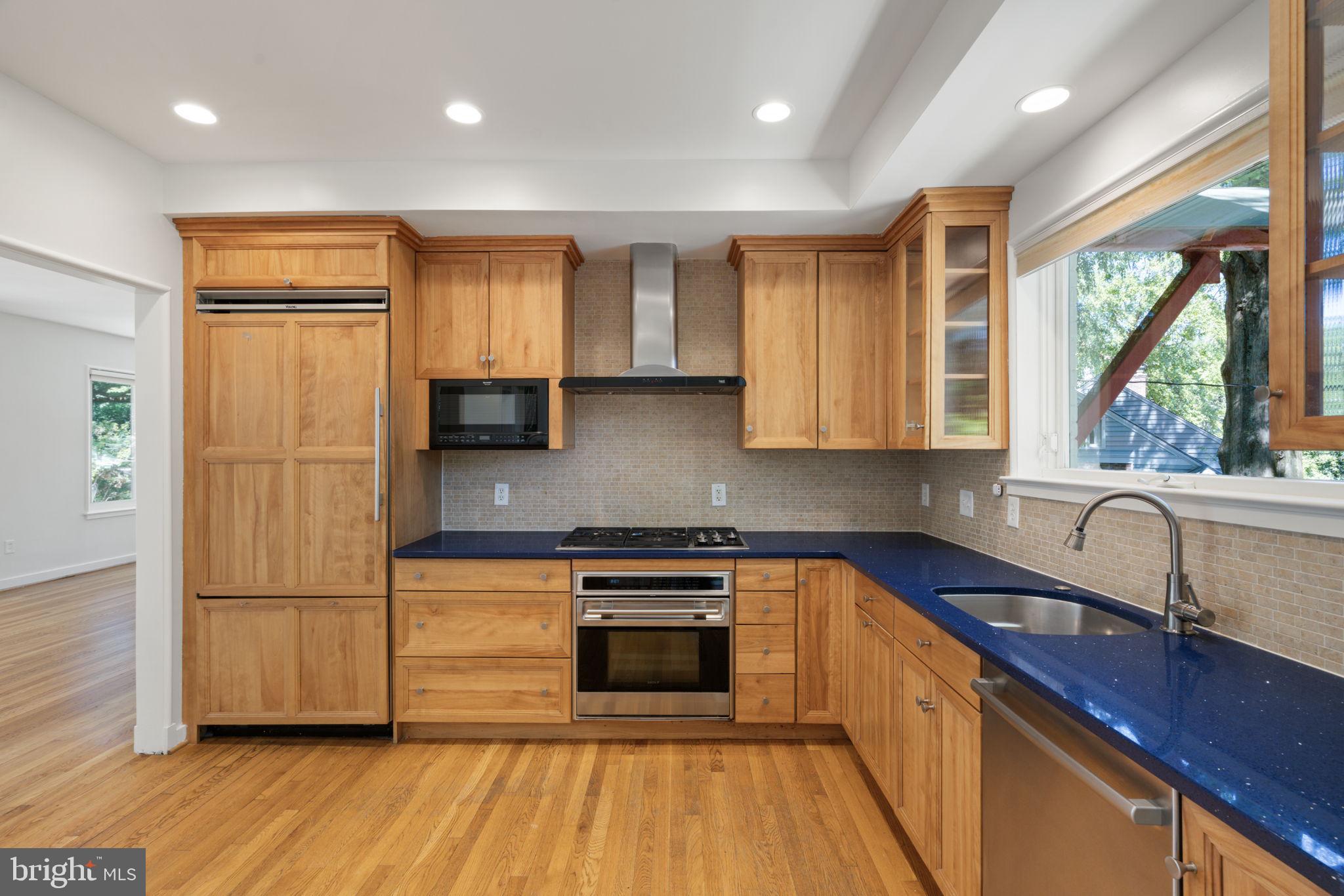 Real estate listing preview #15