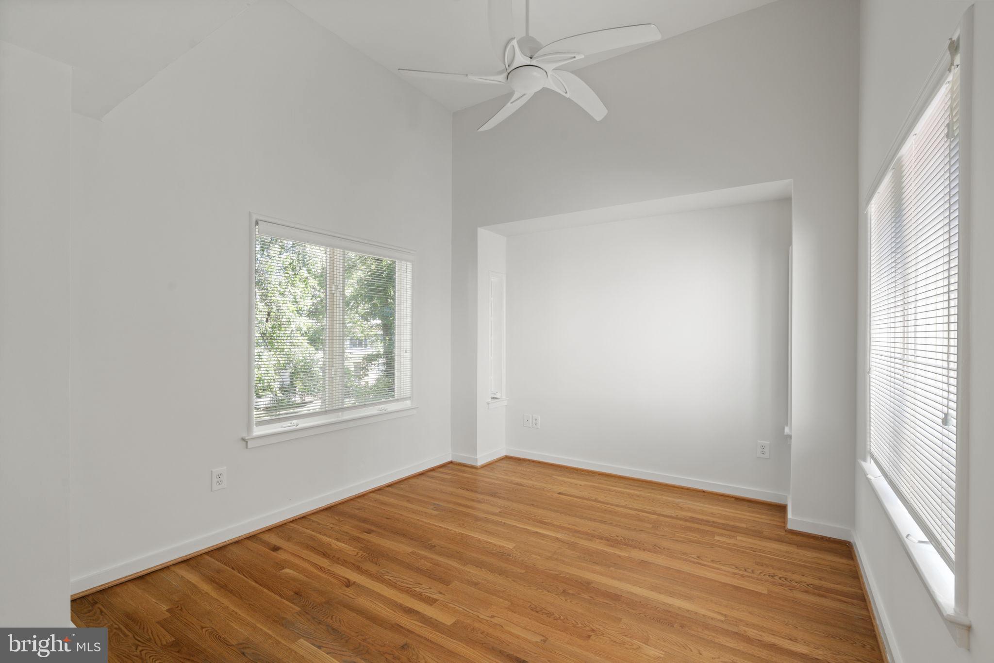 Real estate listing preview #27