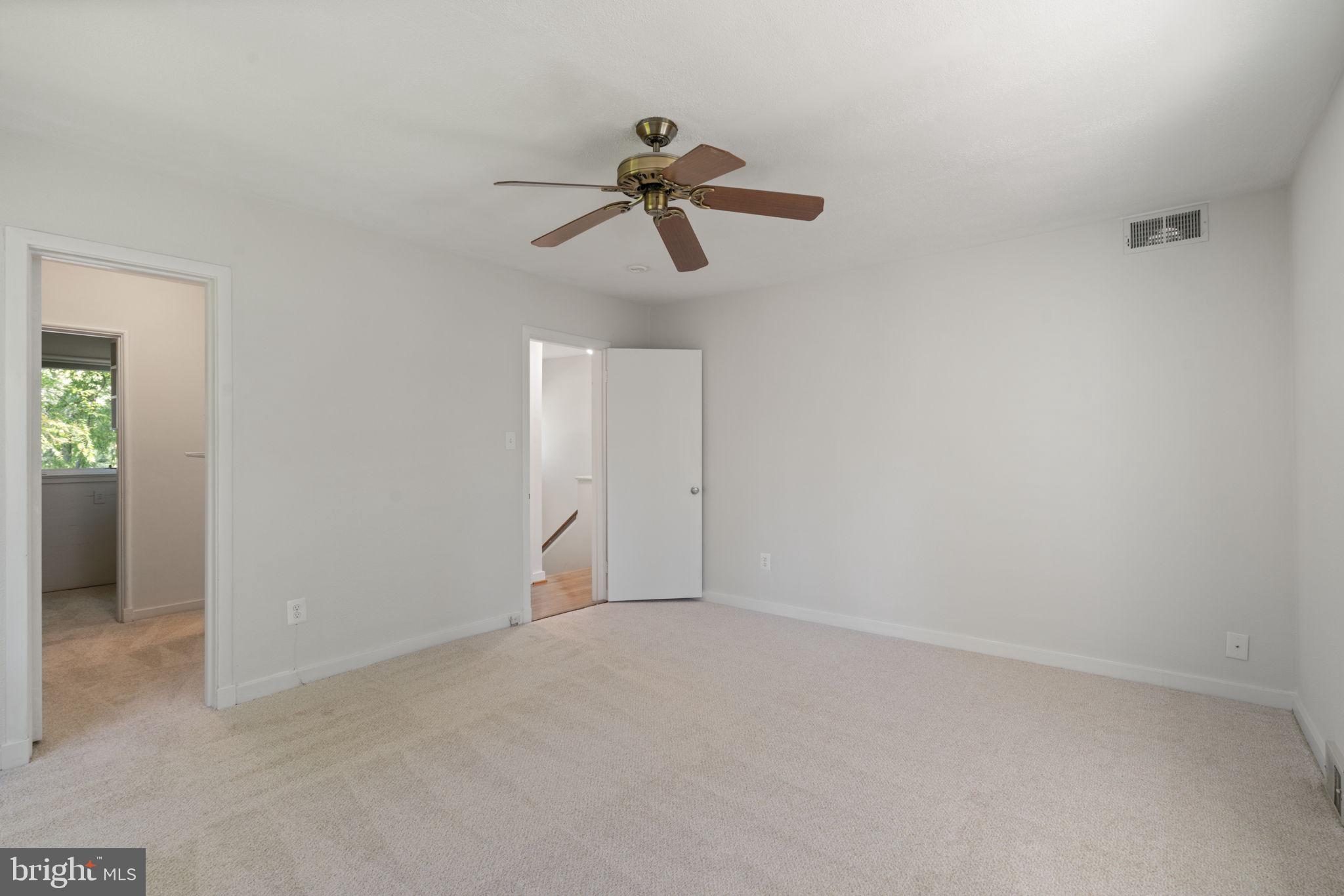 Real estate listing preview #29