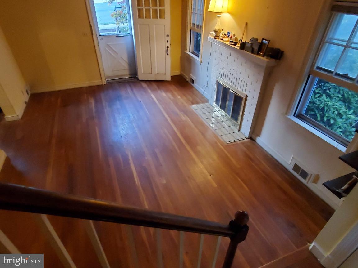 Real estate listing preview #22