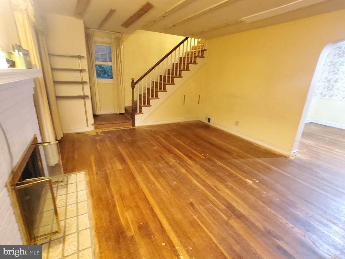 Real estate listing preview #26