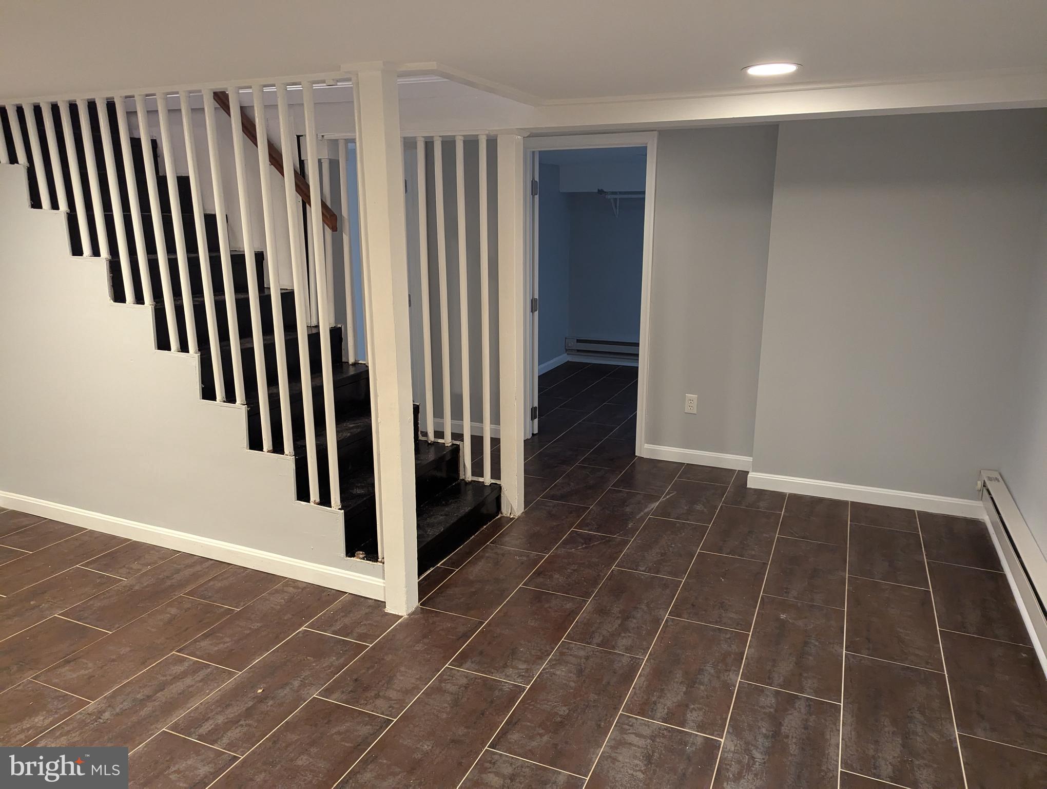 Real estate listing preview #6