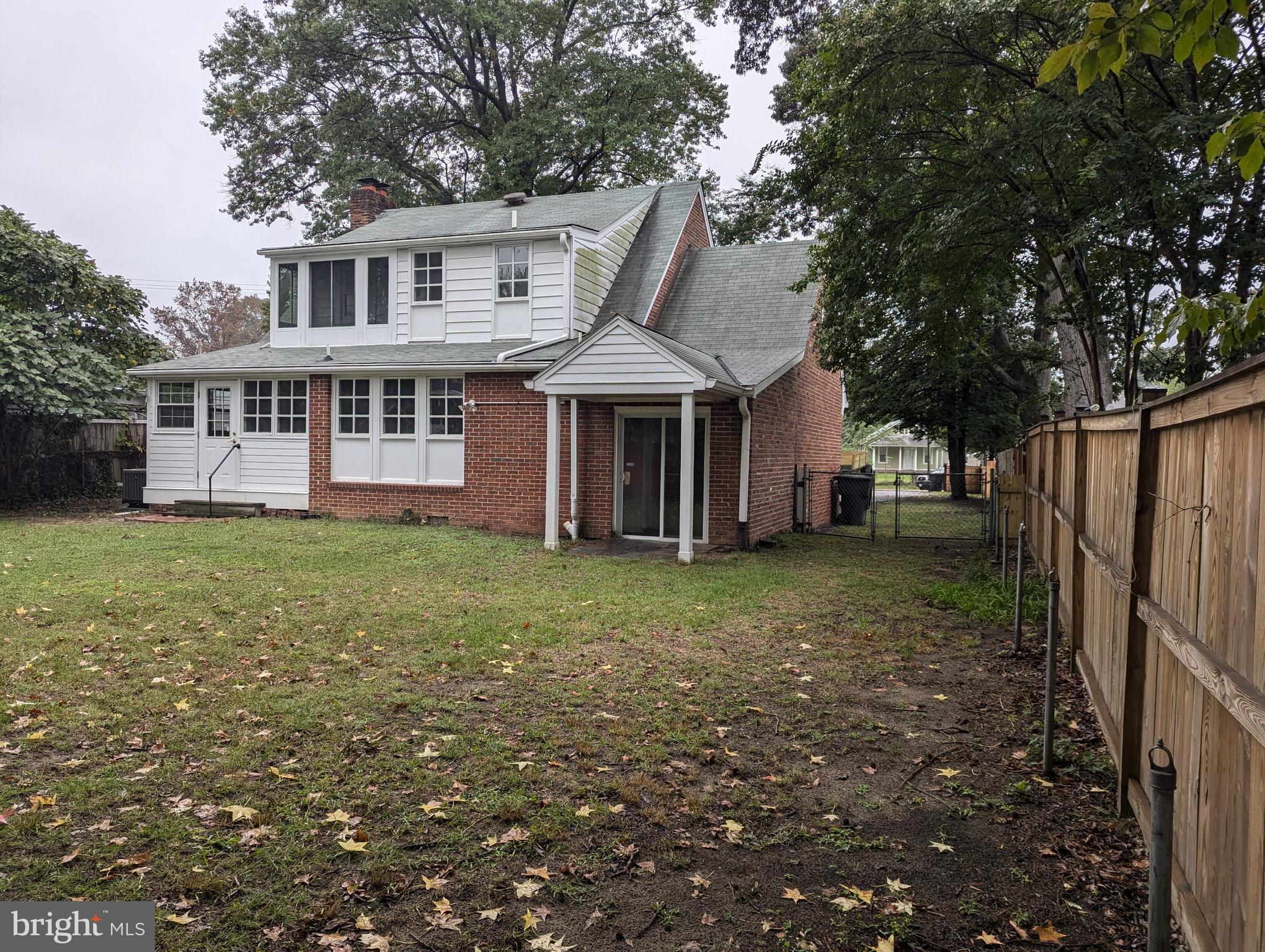 Real estate listing preview #25