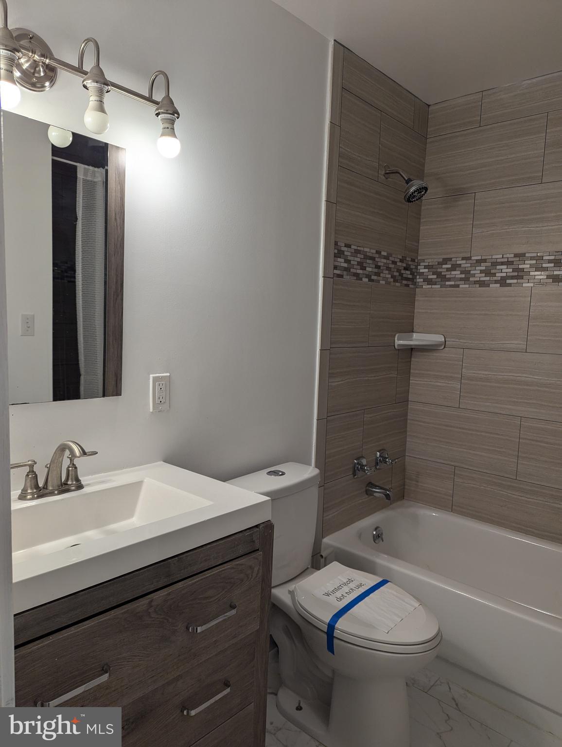 Real estate listing preview #13