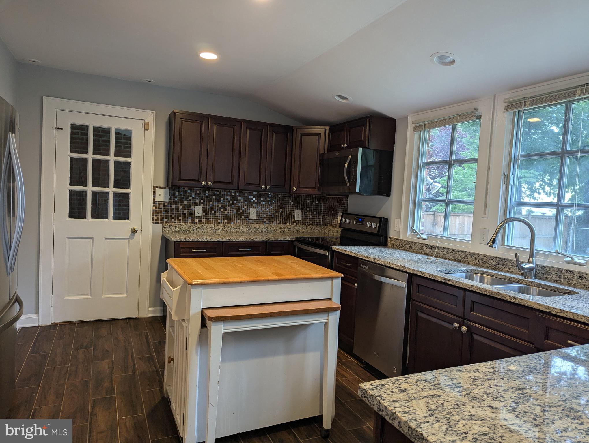 Real estate listing preview #20