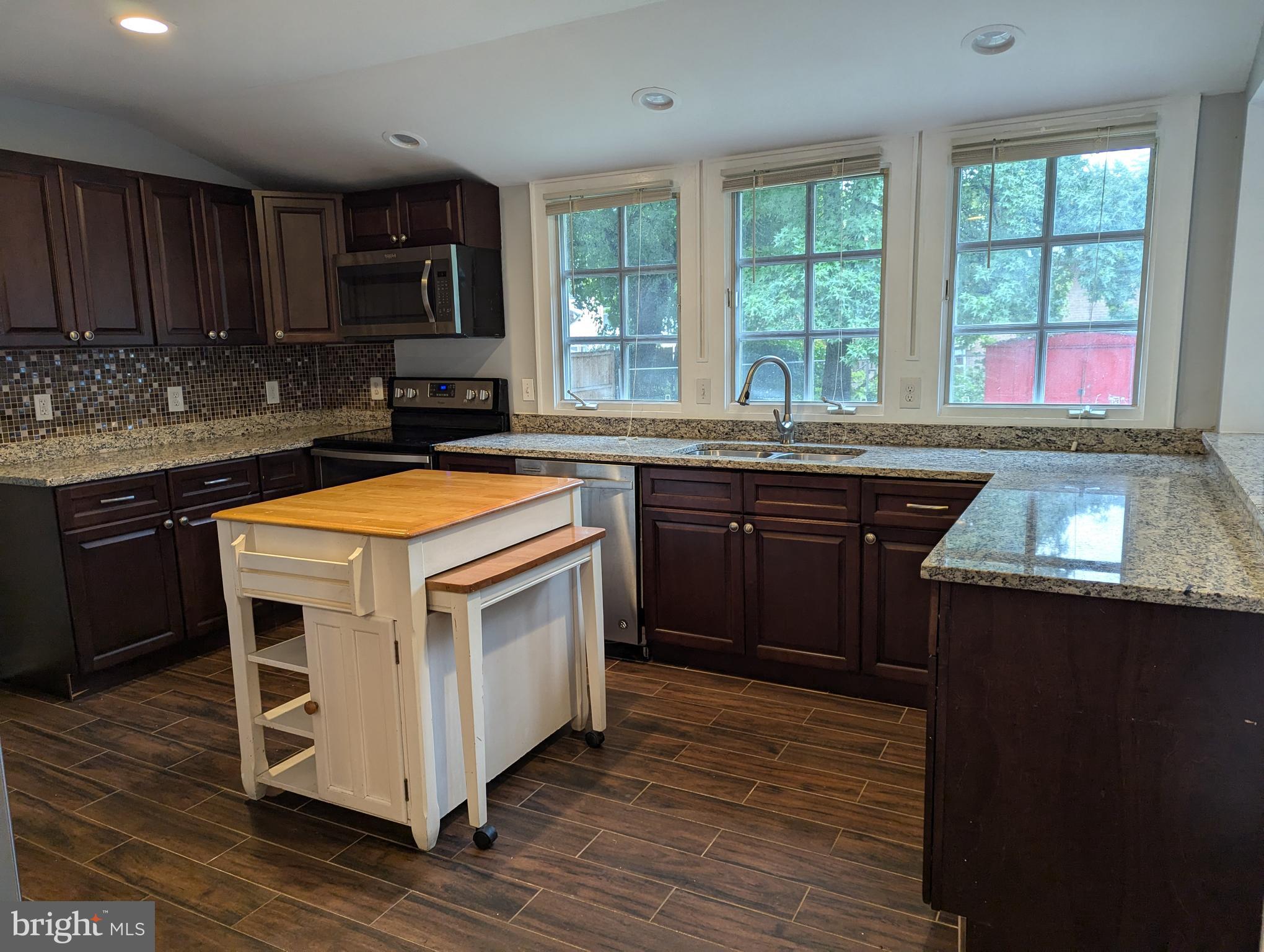 Real estate listing preview #21
