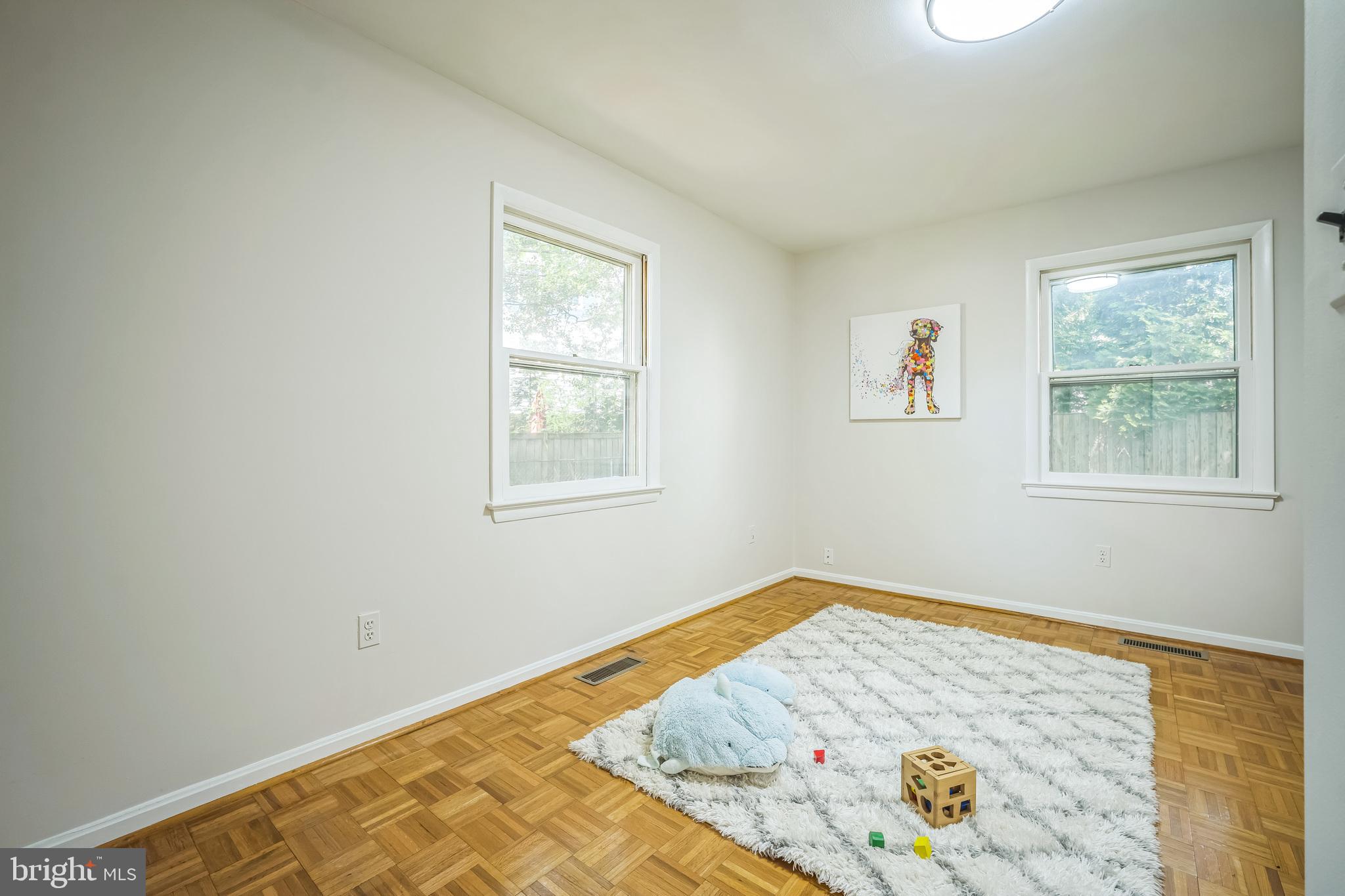 Real estate listing preview #15