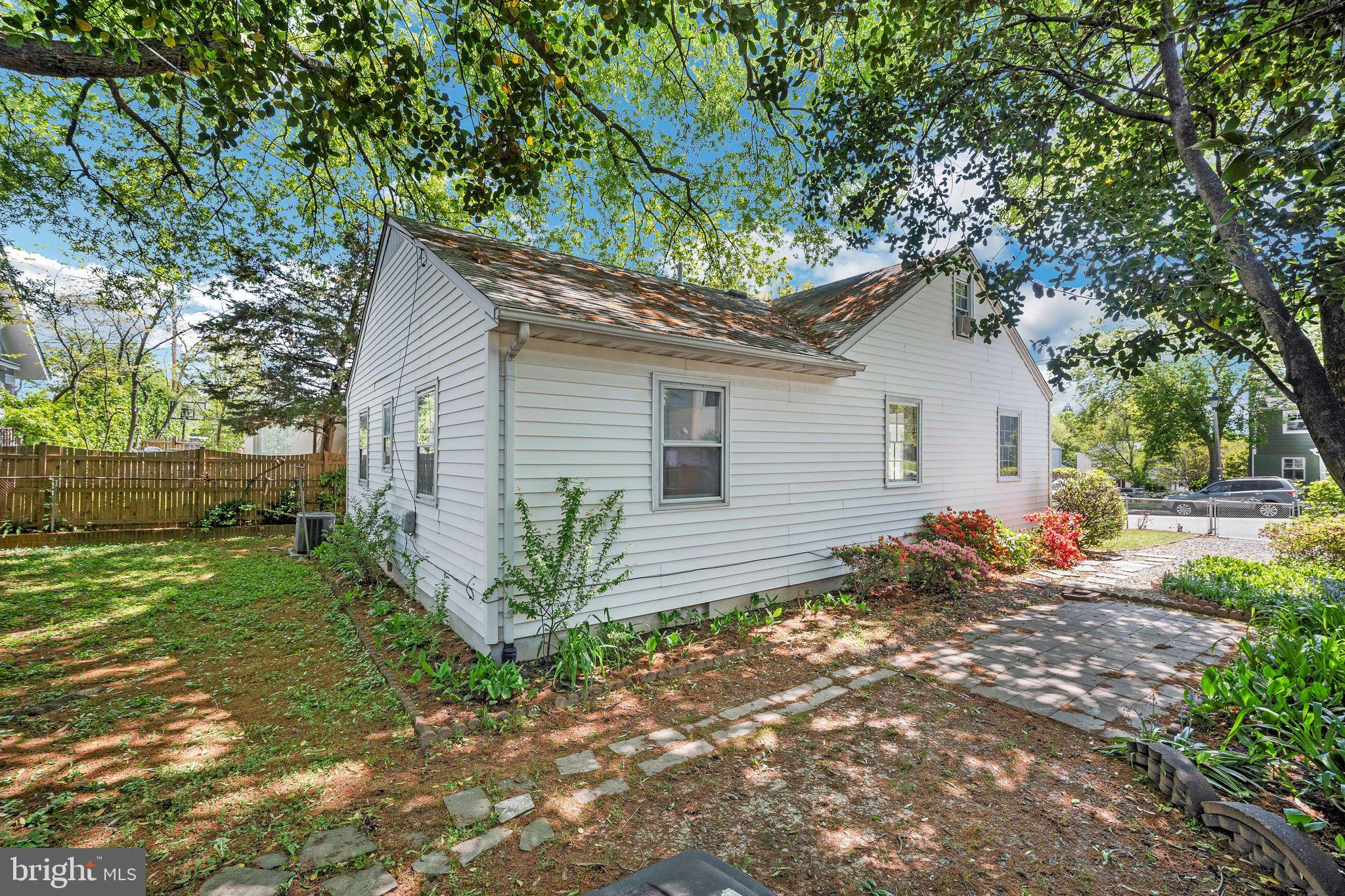 Real estate listing preview #30