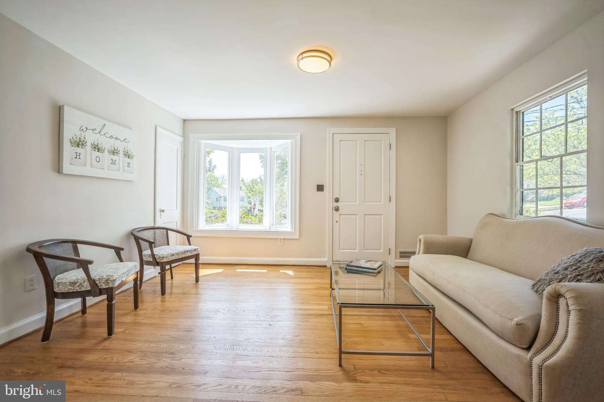 Real estate listing preview #2