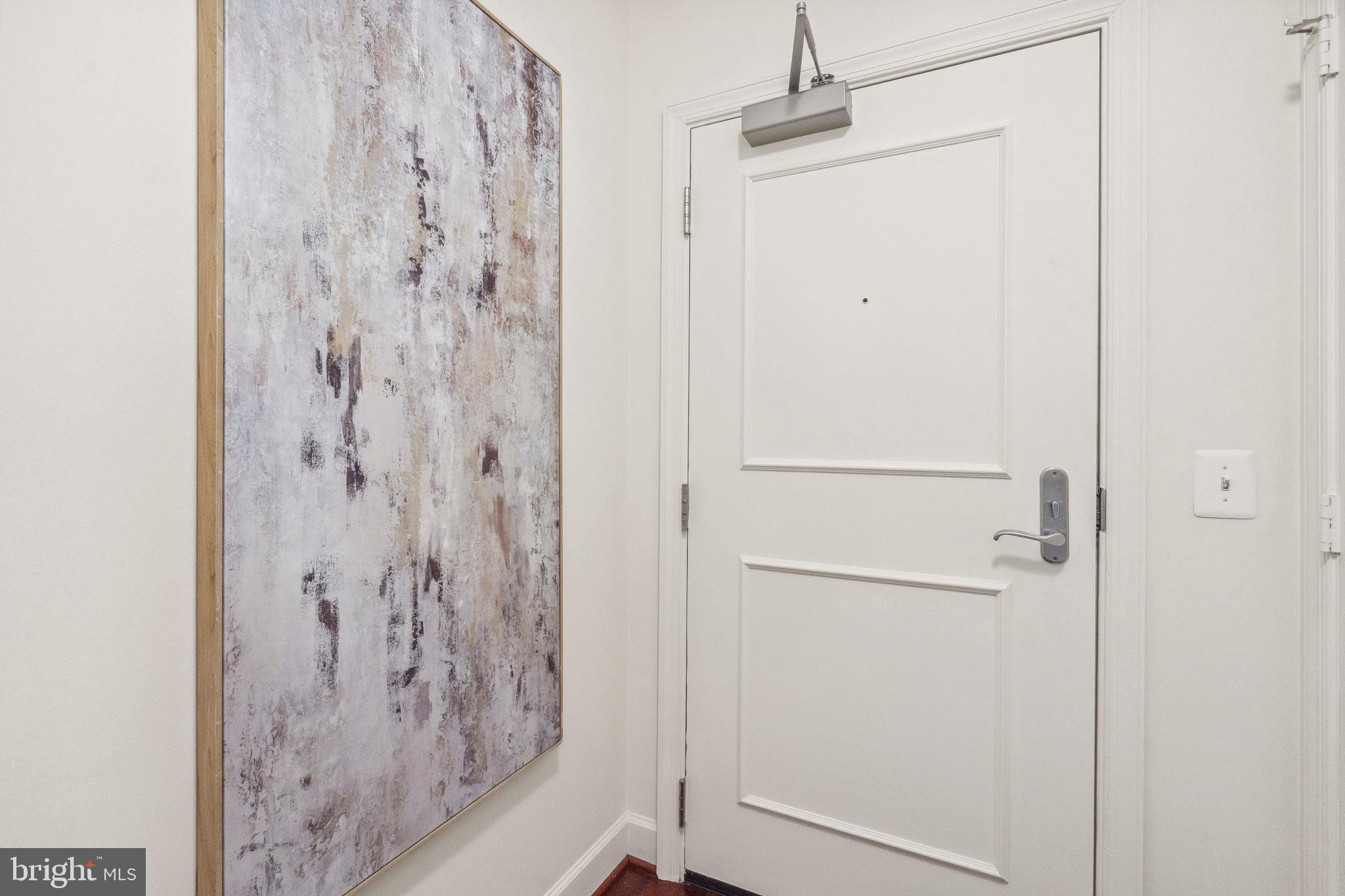 Real estate listing preview #3