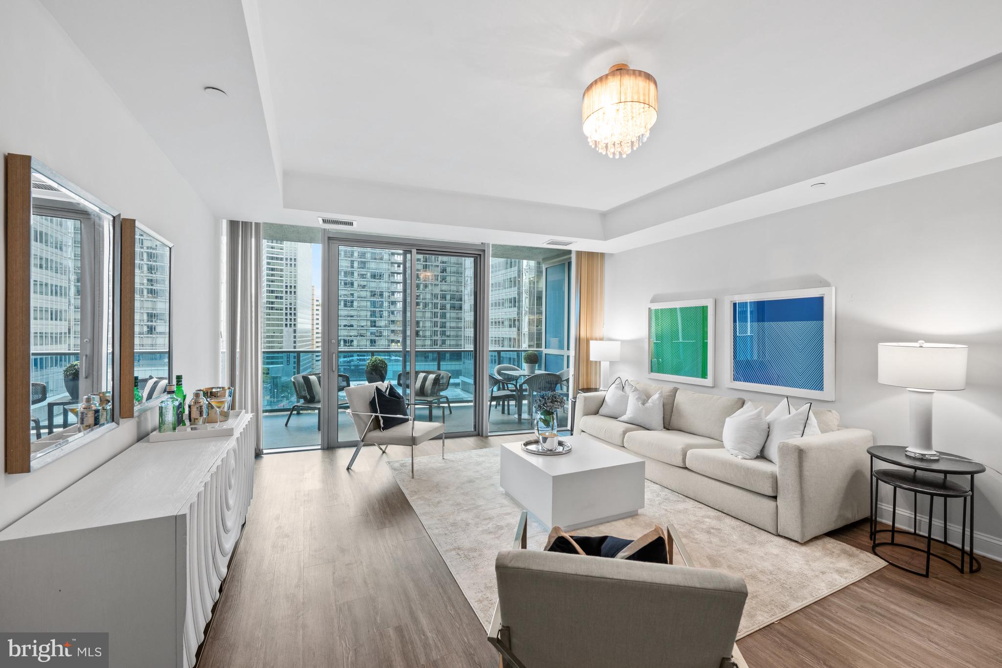 Real estate listing preview #15