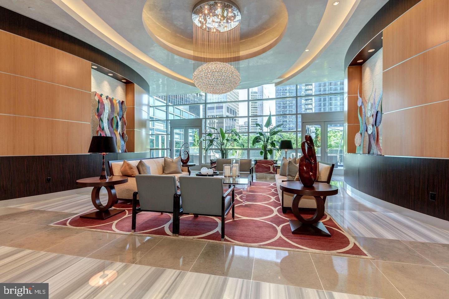 Real estate listing preview #3