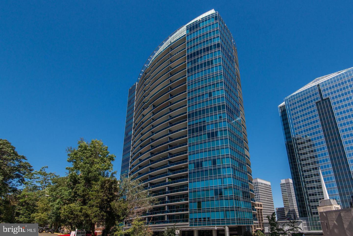 Real estate listing preview #1