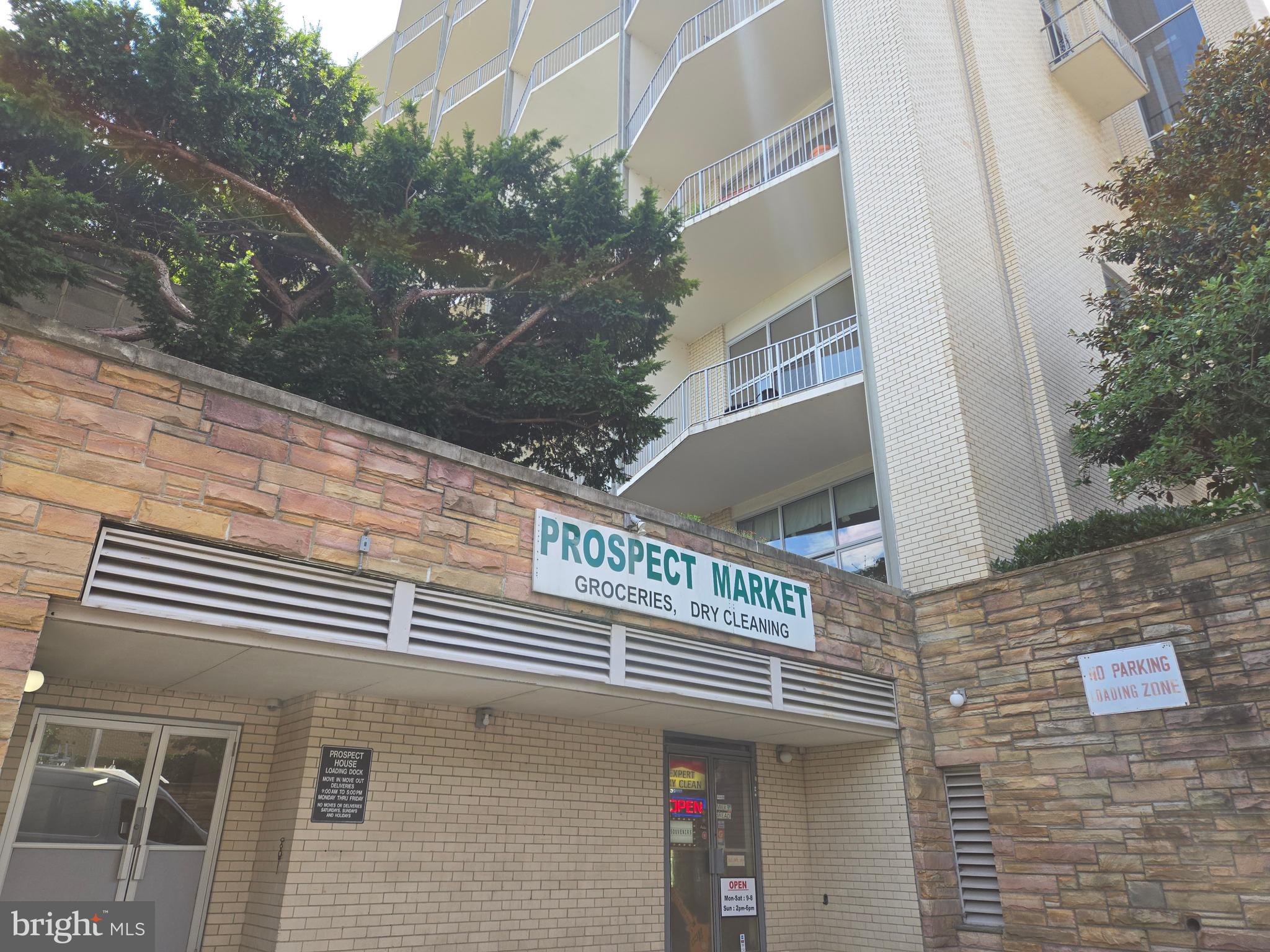 Real estate listing preview #2