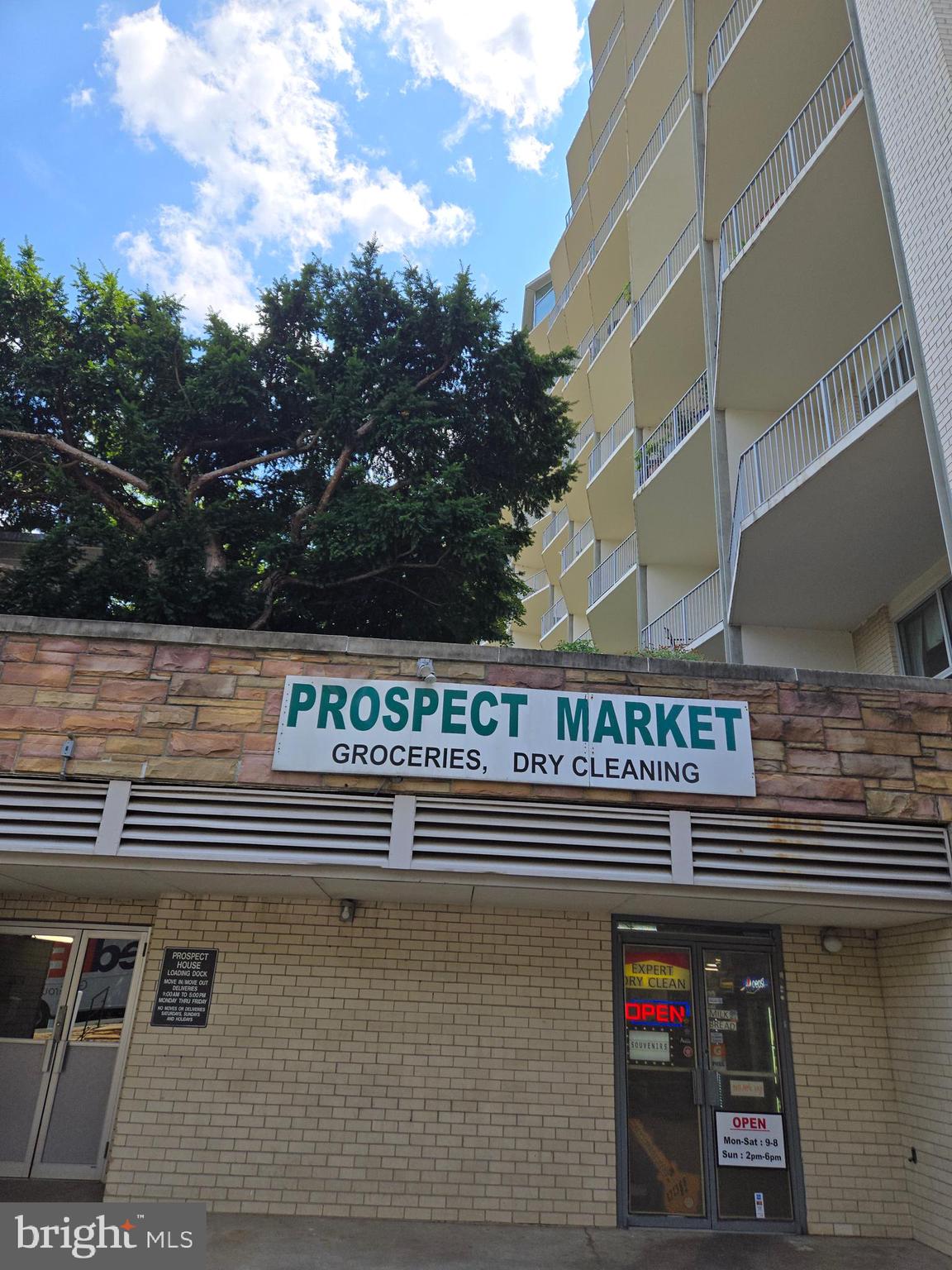 Real estate listing preview #6